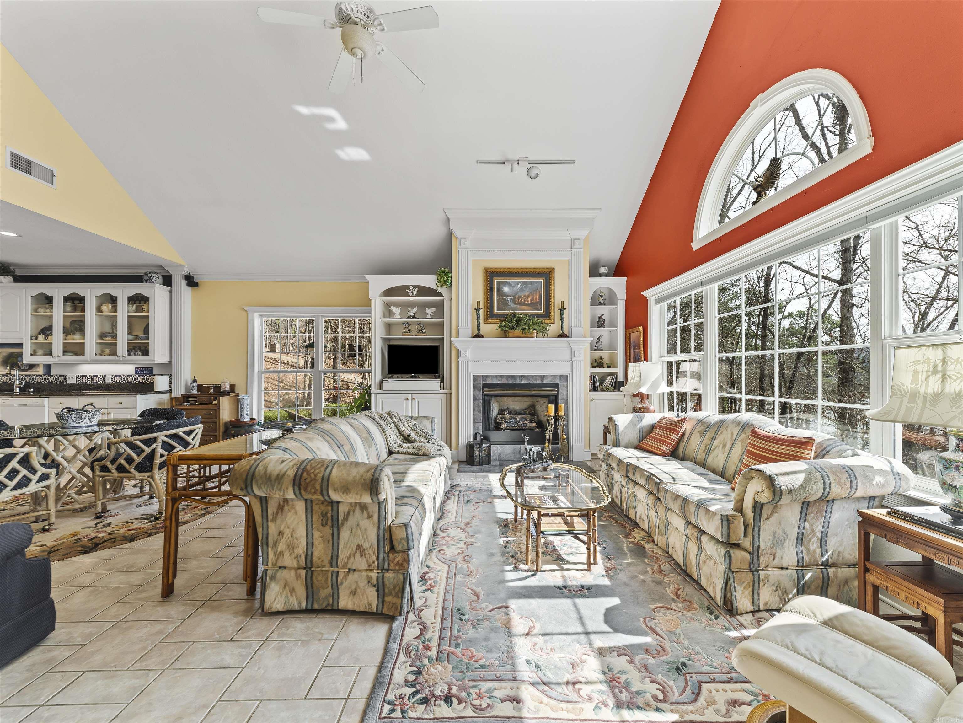 57 Toledo Drive Property Photo 14
