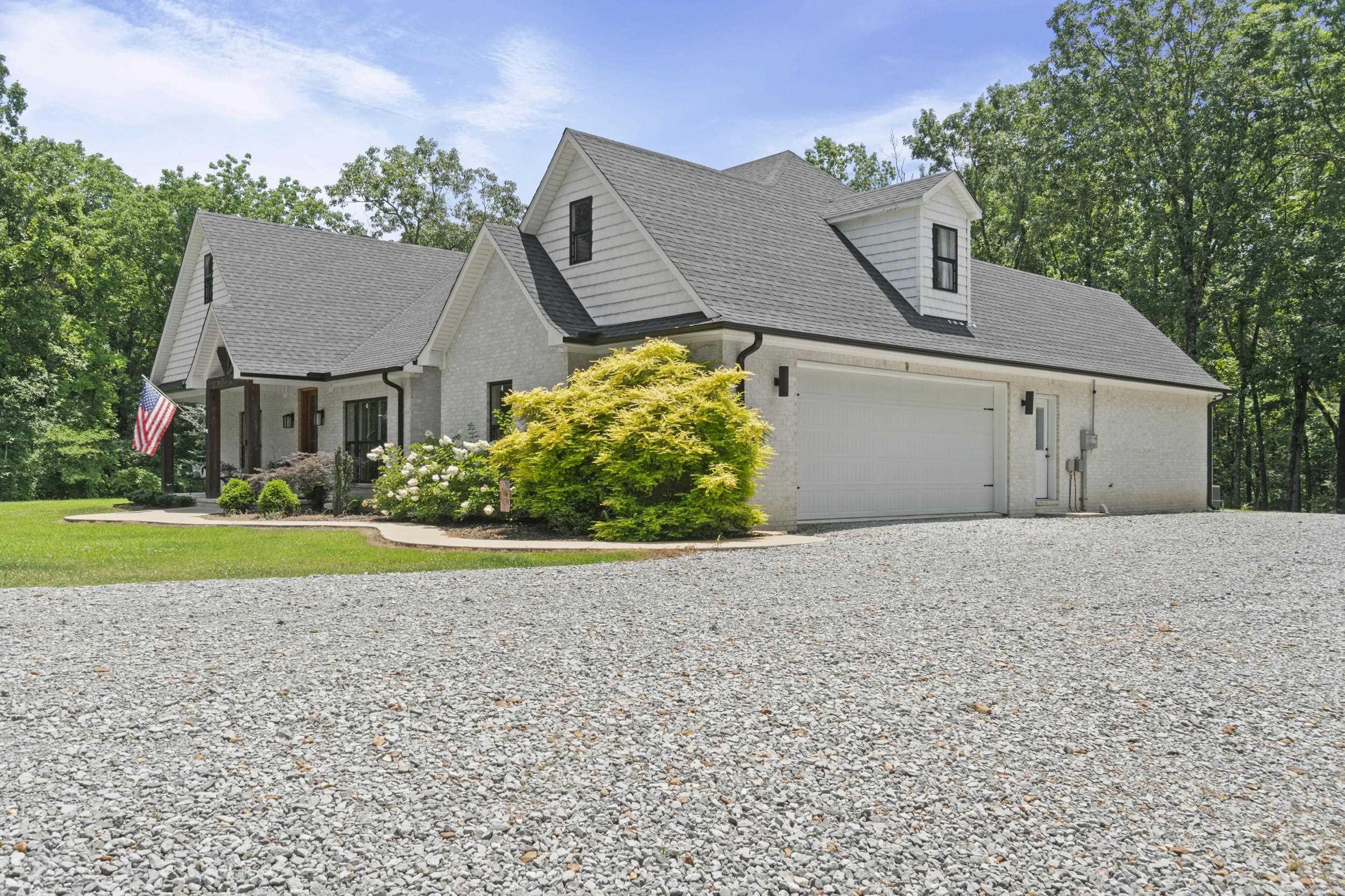 3151 Highway 64 E Property Photo 6