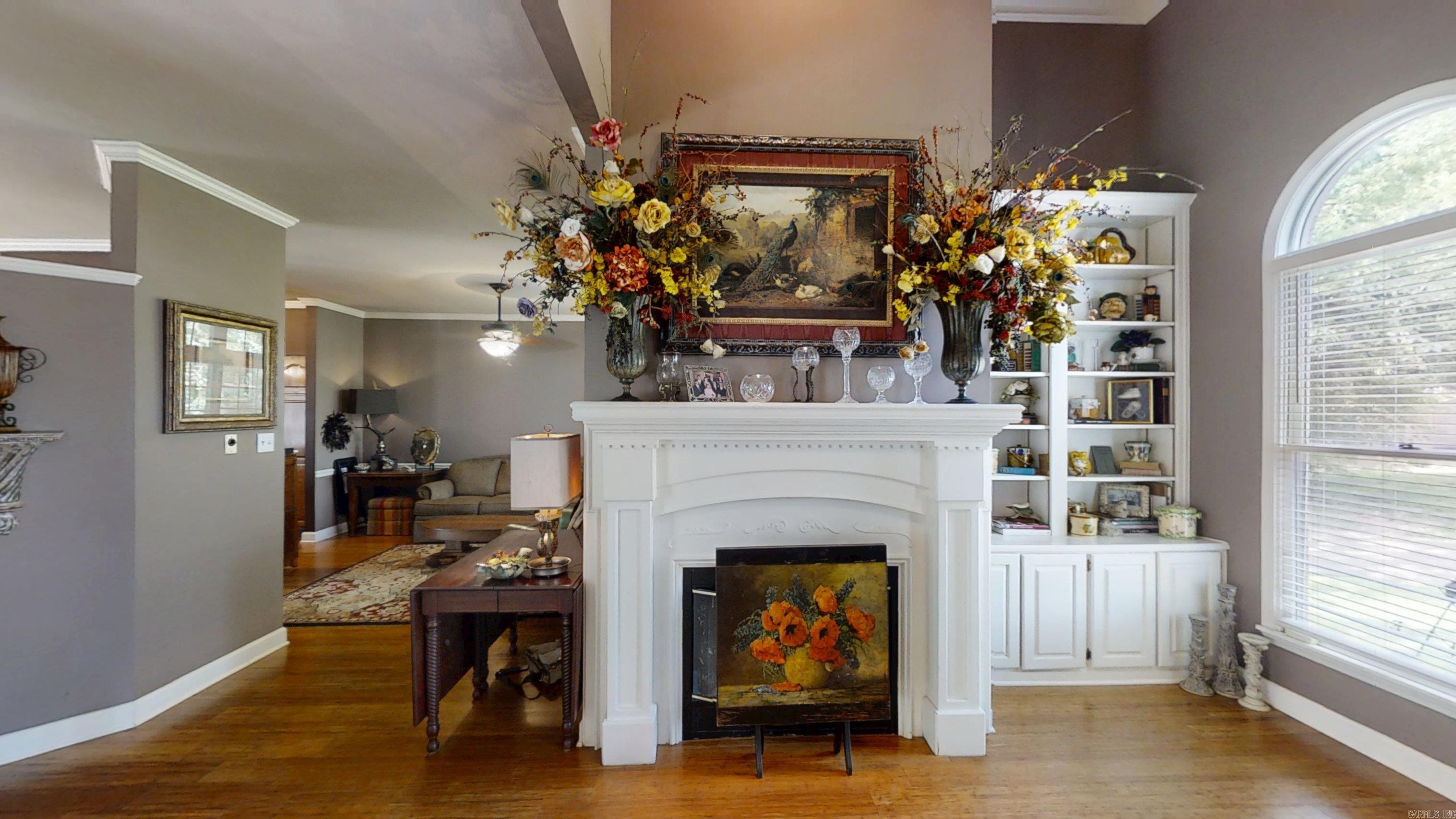 3102 Sara Creek Drive Property Photo 6