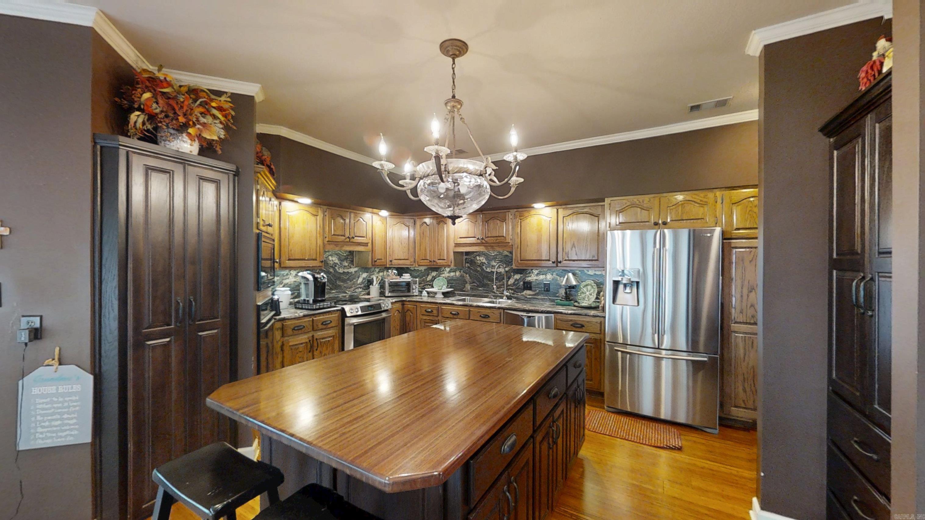 3102 Sara Creek Drive Property Photo 16