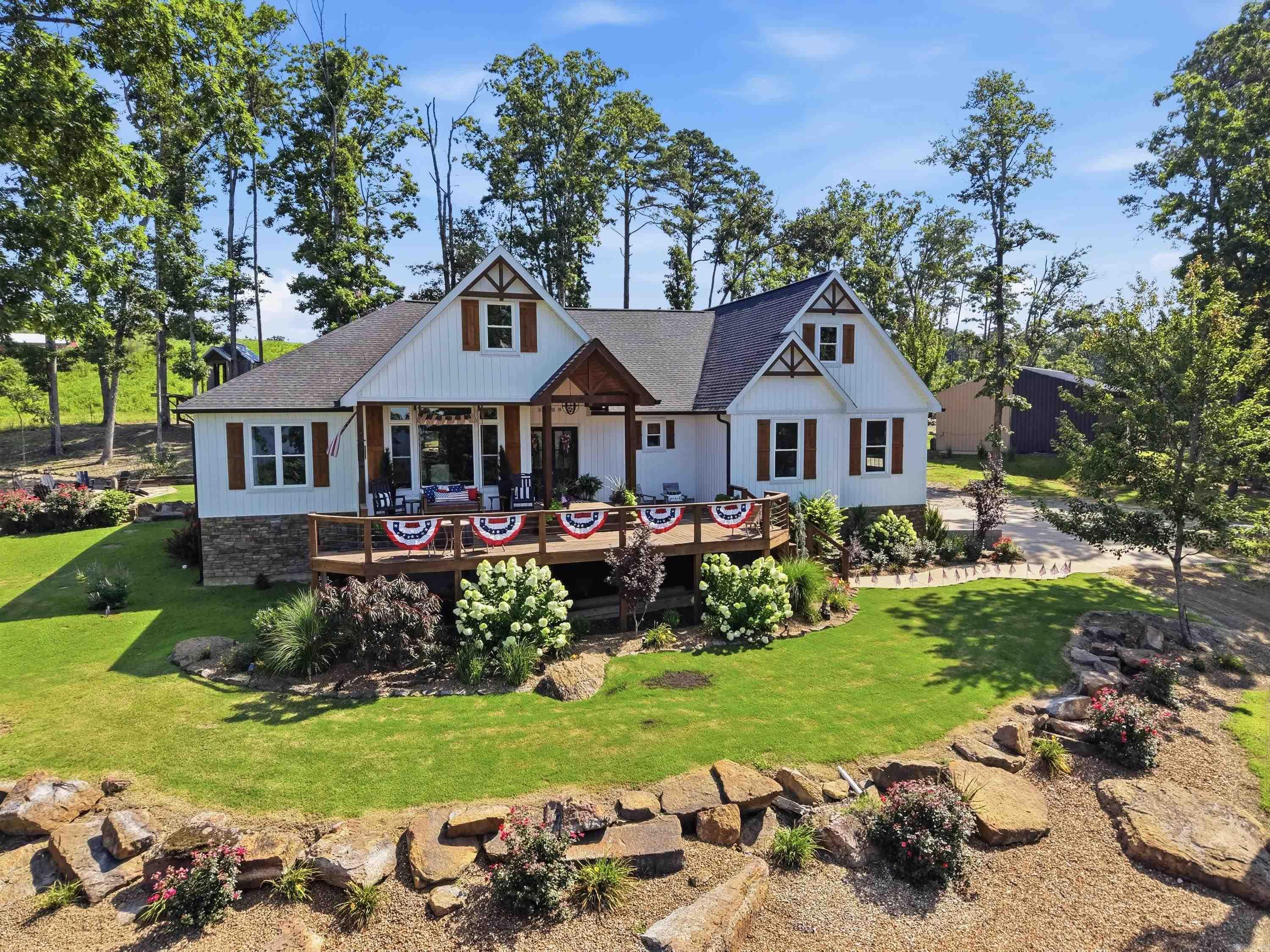 1620 Sunny Slope Rd. Property Photo 1