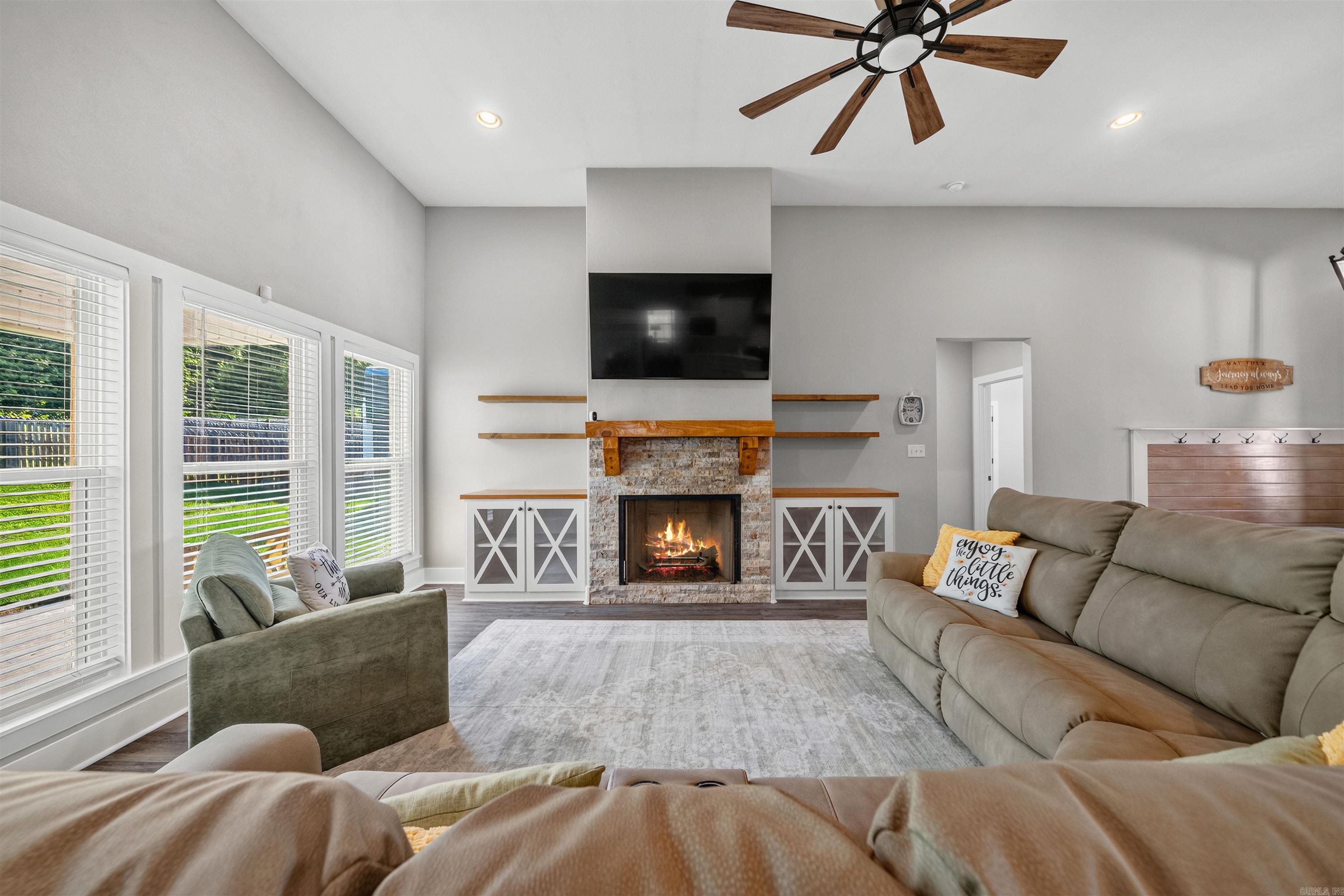 4181 Hampton Drive Property Photo 8