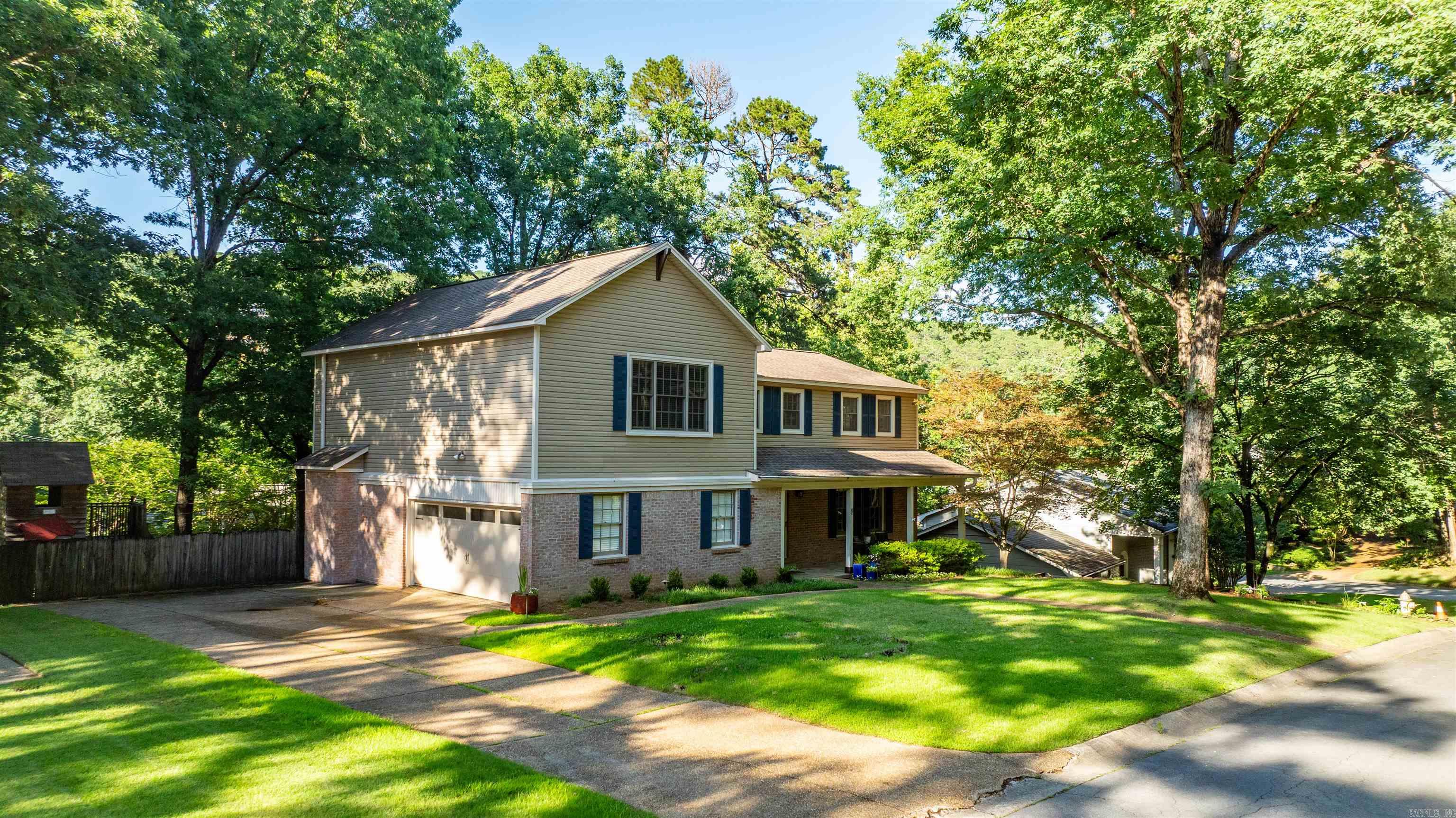 8 Bugle Court Property Photo 2