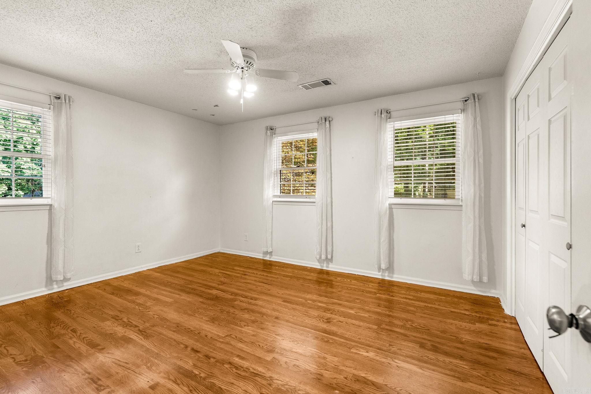 8 Bugle Court Property Photo 37