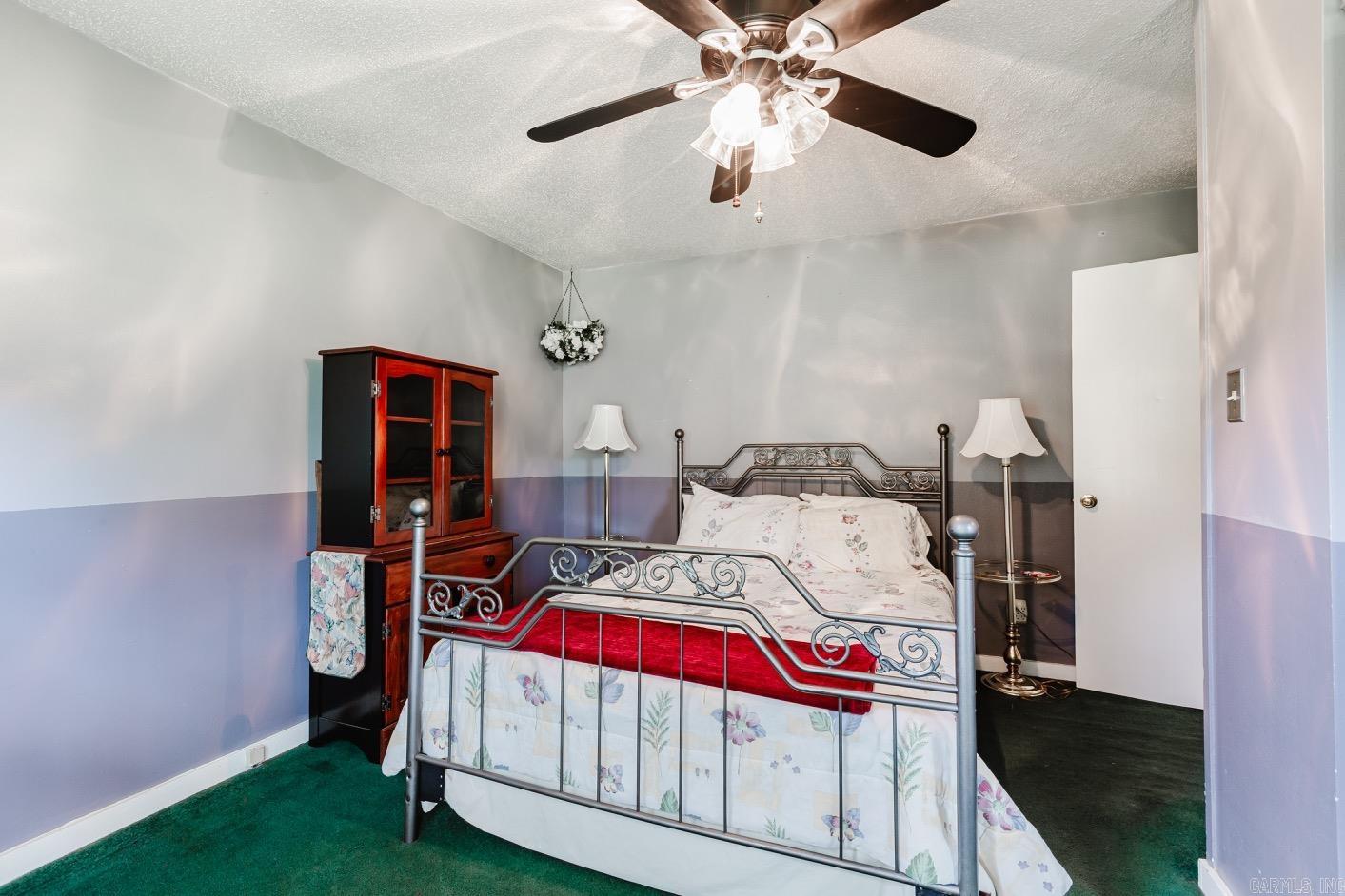 211 Southeastern Avenue Property Photo 10