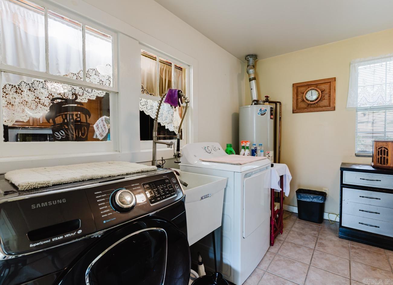 211 Southeastern Avenue Property Photo 12