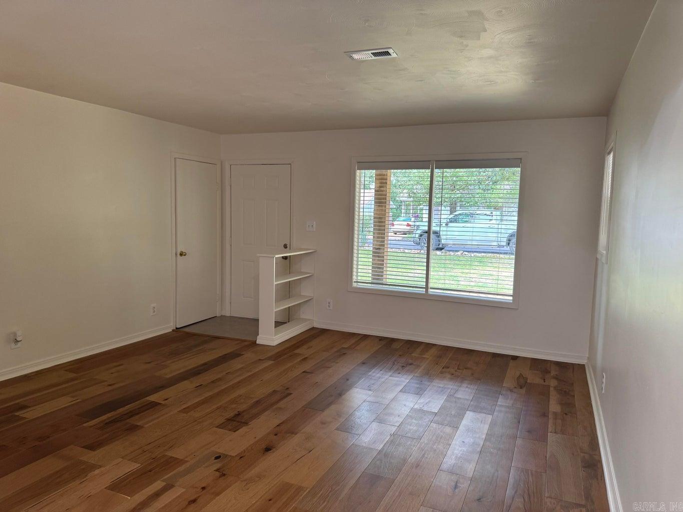 128 Hiawatha Drive Property Photo 9
