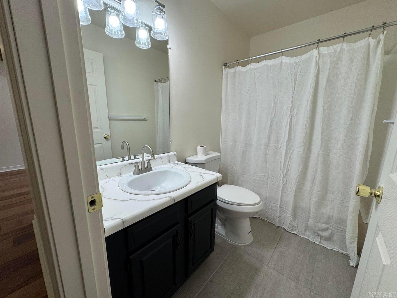 128 Hiawatha Drive Property Photo 23