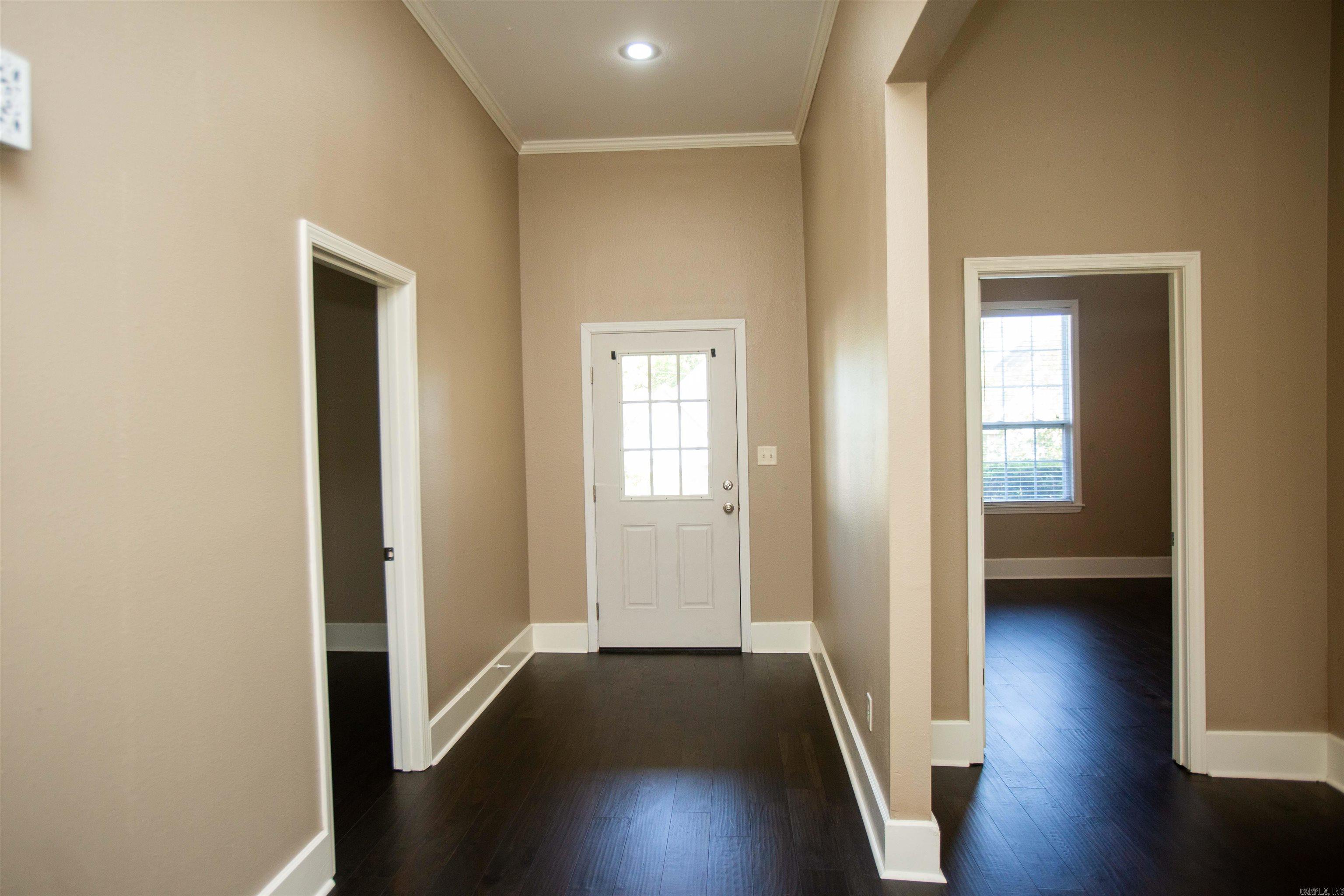 224 Rice Street Property Photo 5