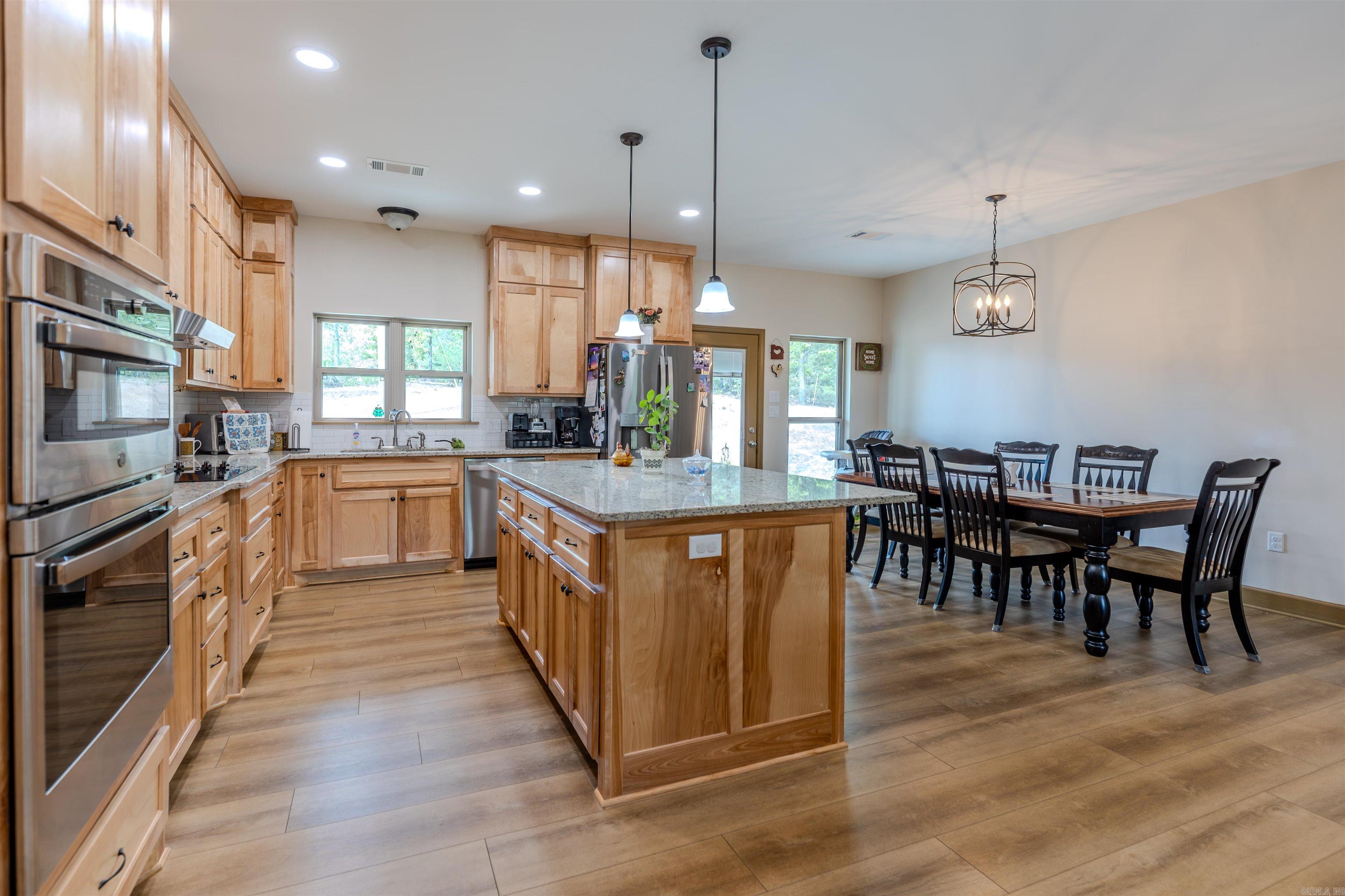 3080 Highway 60 W Property Photo 14
