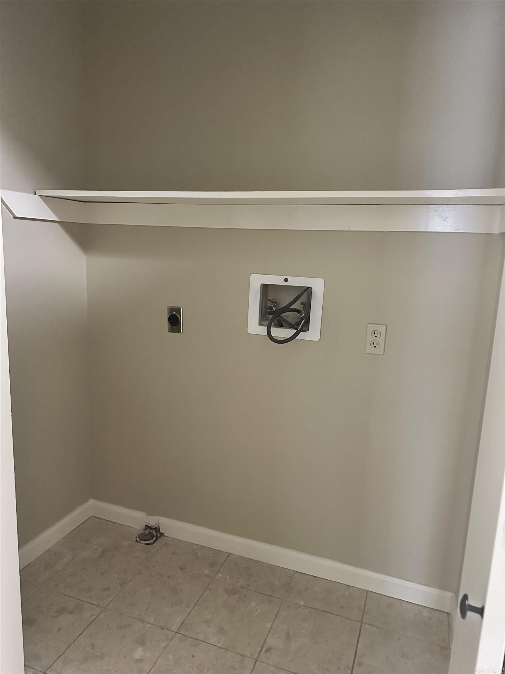 121 Sequoia Street Property Photo 6