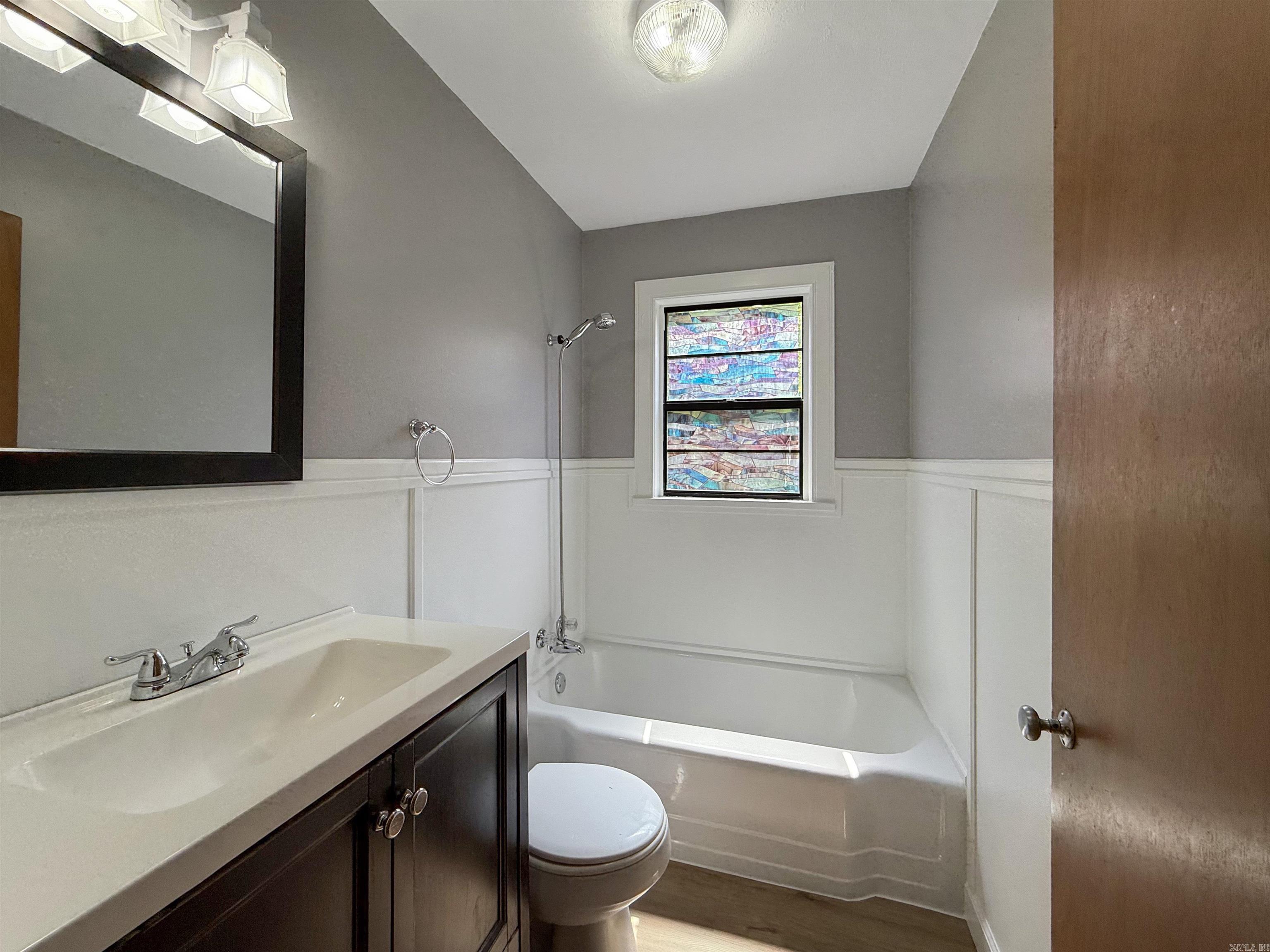 1019 Clardy Street Property Photo 17