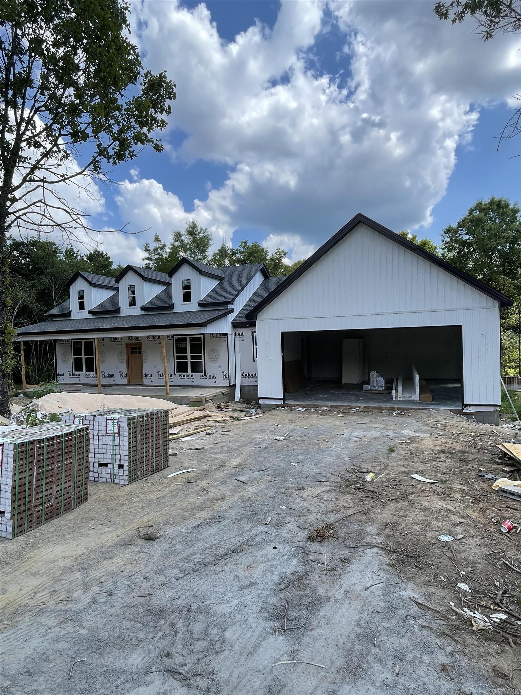368 Sellers Road Property Photo 3