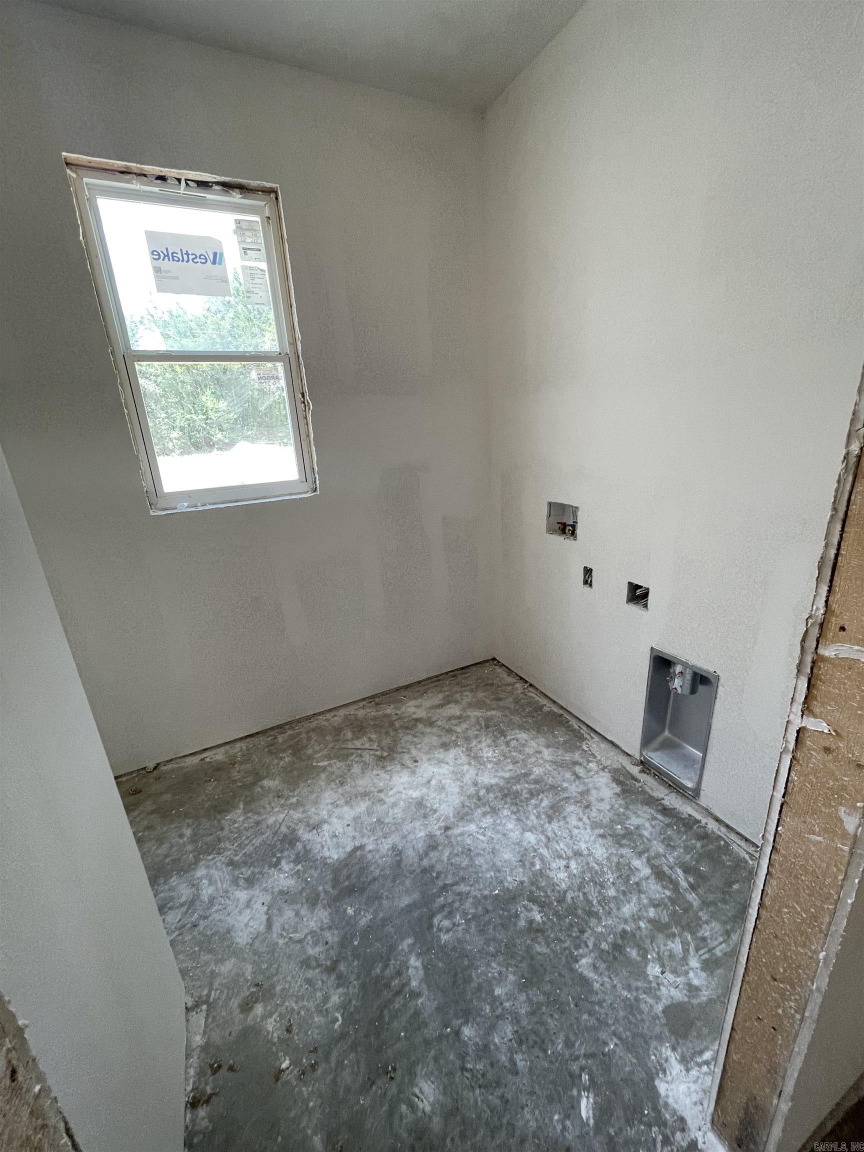 368 Sellers Road Property Photo 8