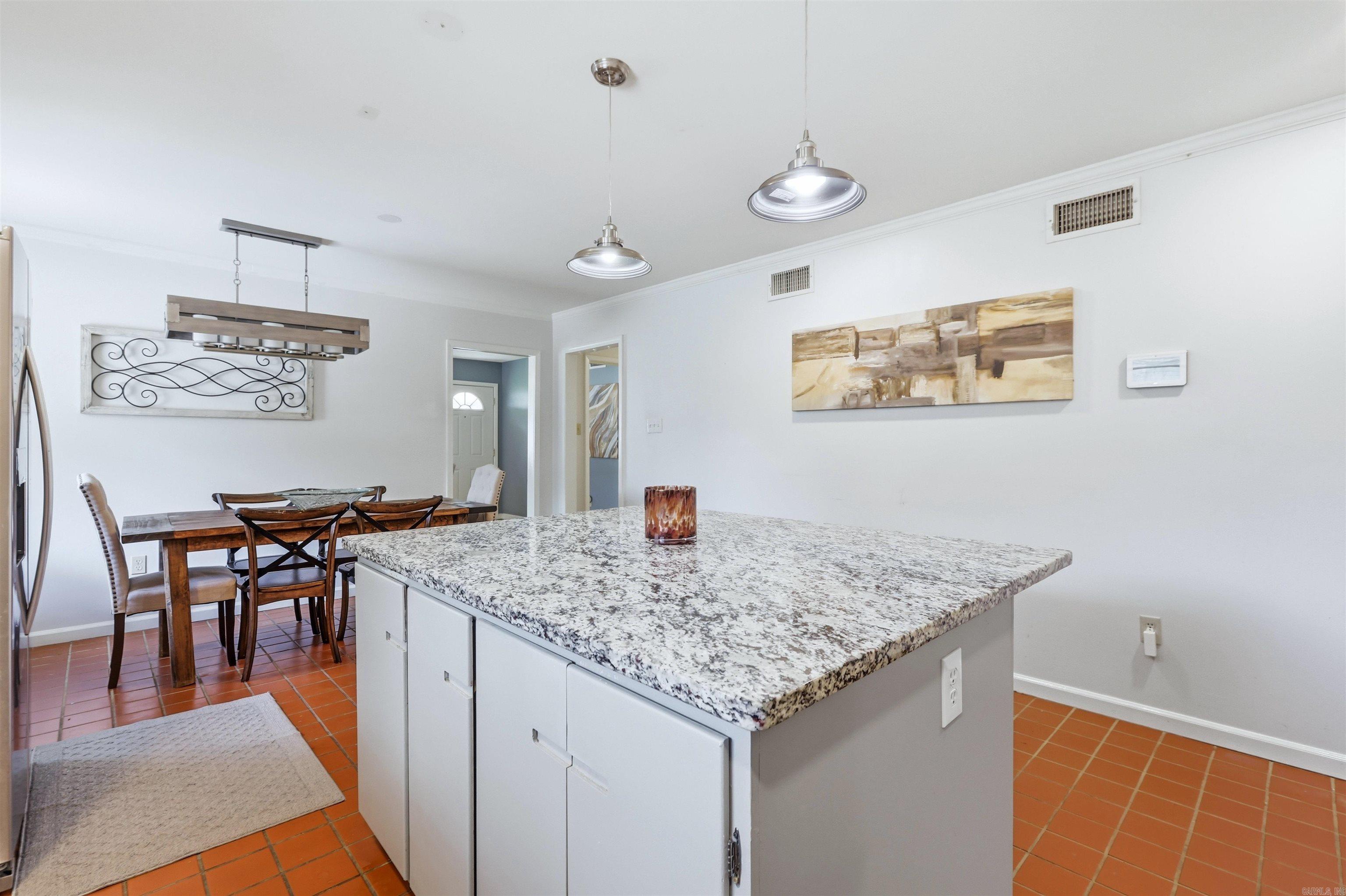 1124 Mellon Street Property Photo 17