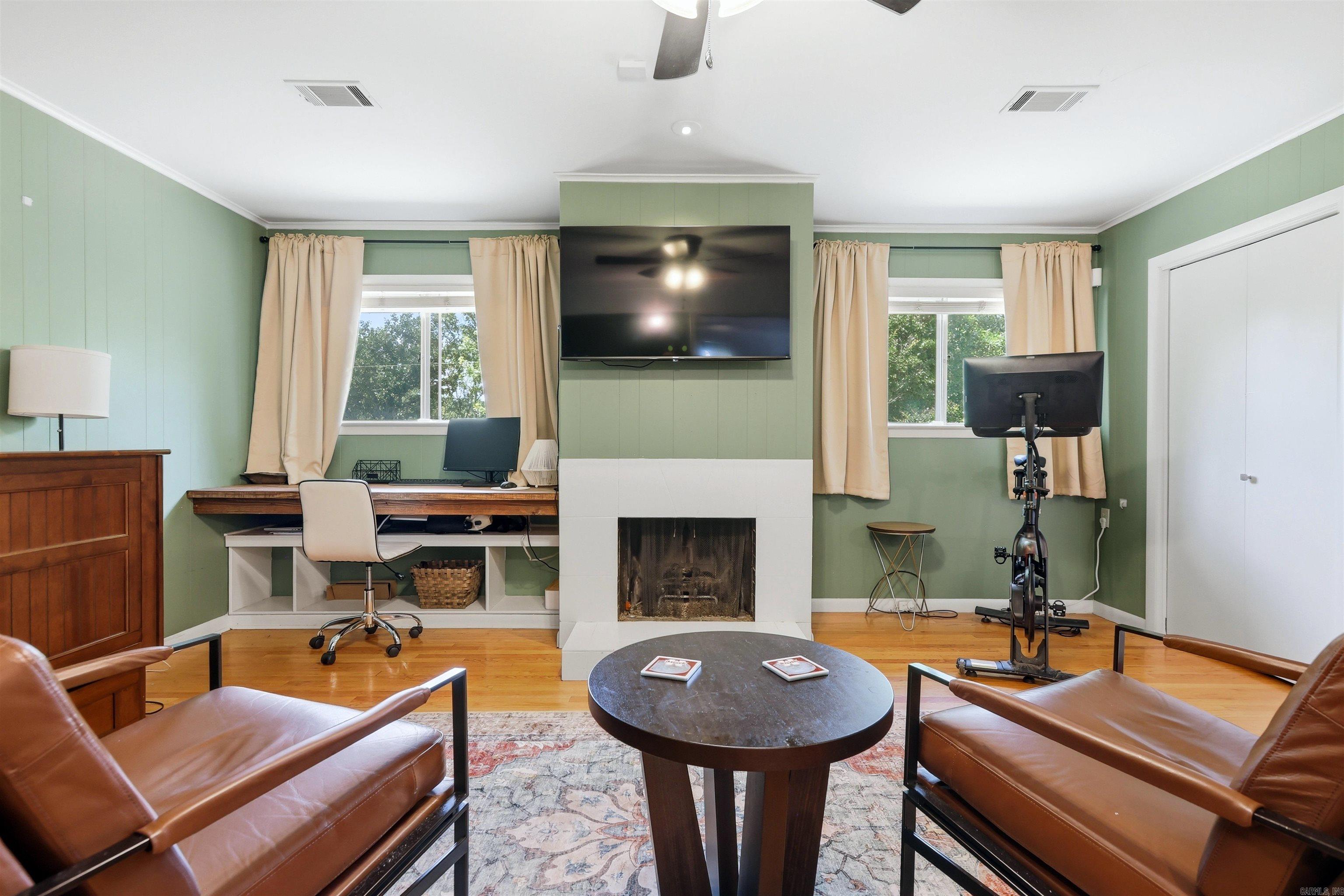 1124 Mellon Street Property Photo 23