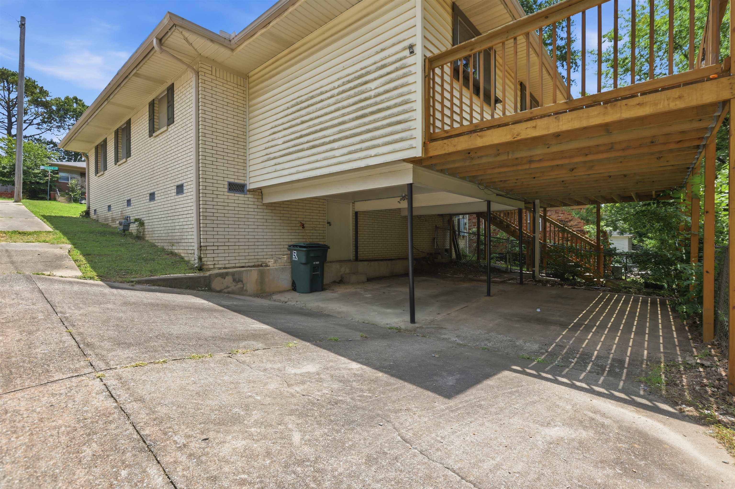 1124 Mellon Street Property Photo 44