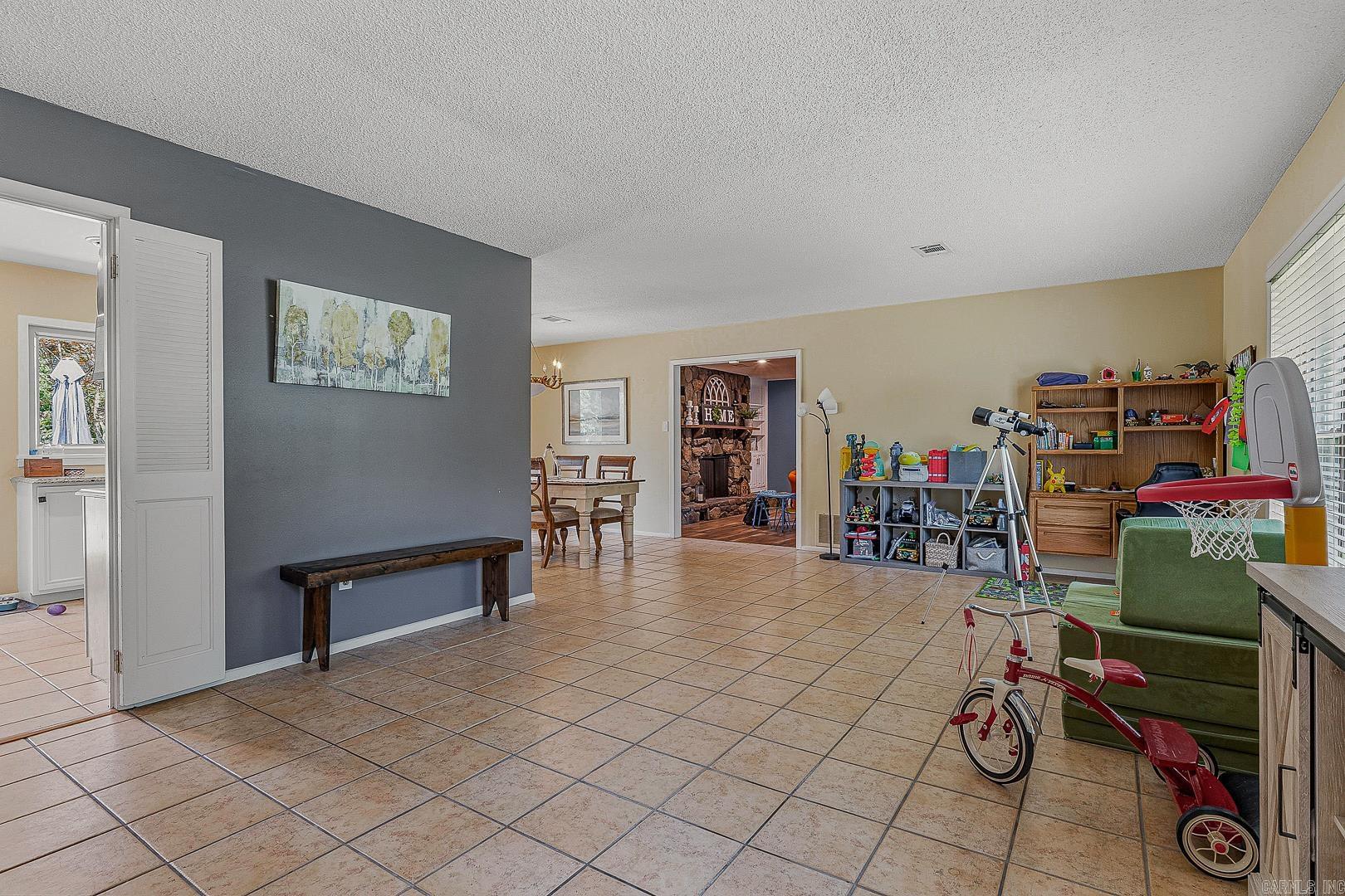 1601 Dupwe Drive Property Photo 8