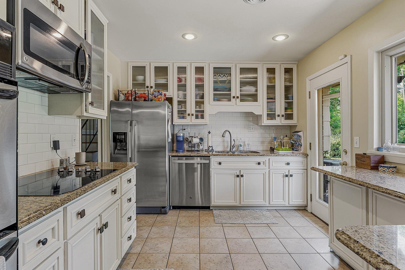 1601 Dupwe Drive Property Photo 11