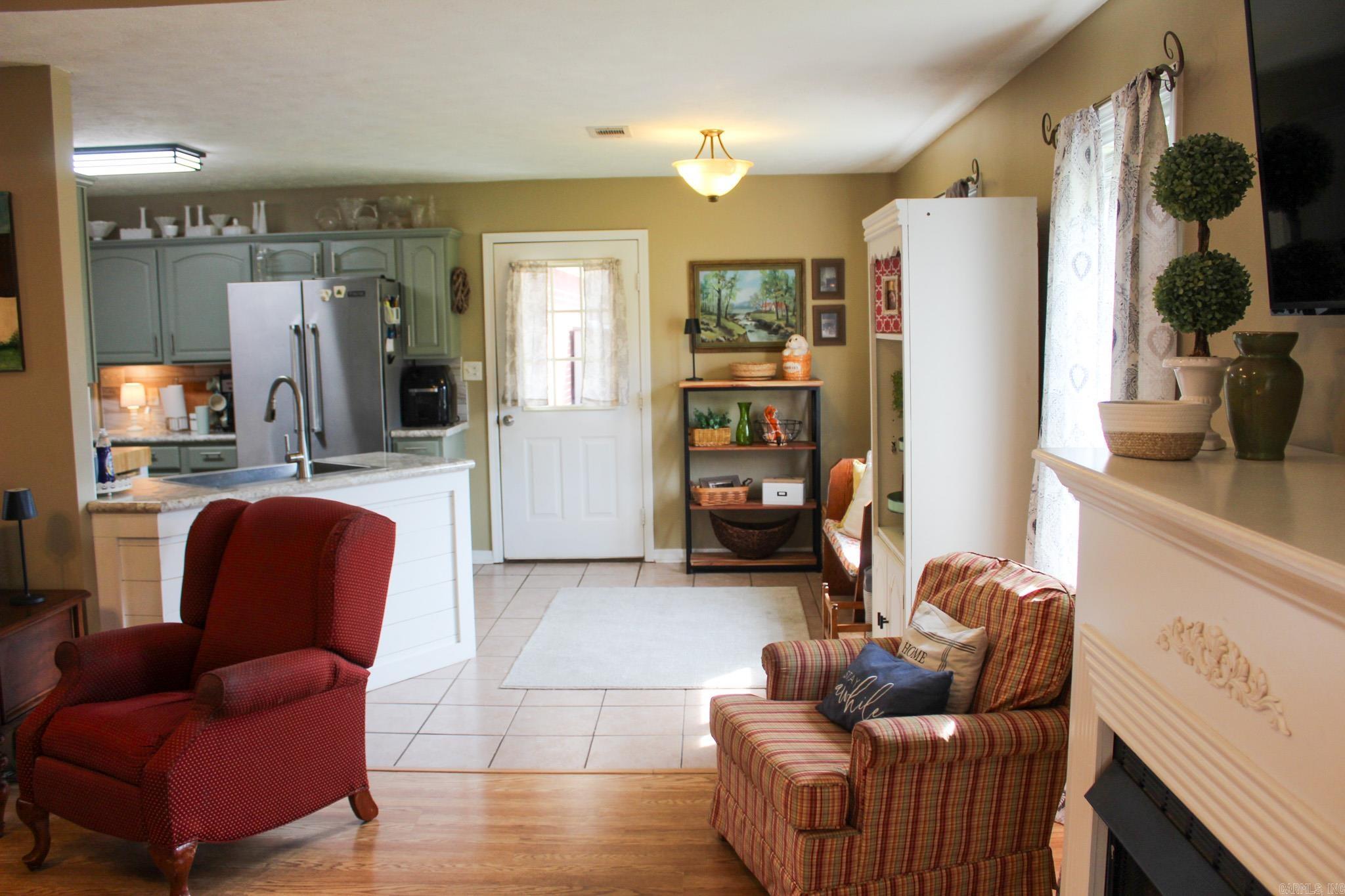 2122 Daniel Drive Property Photo 7