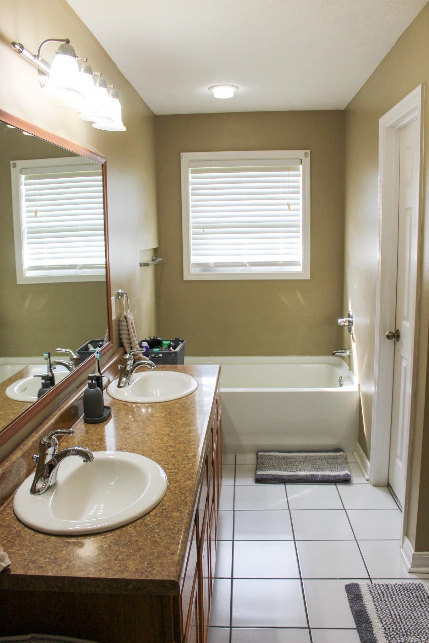 2122 Daniel Drive Property Photo 20