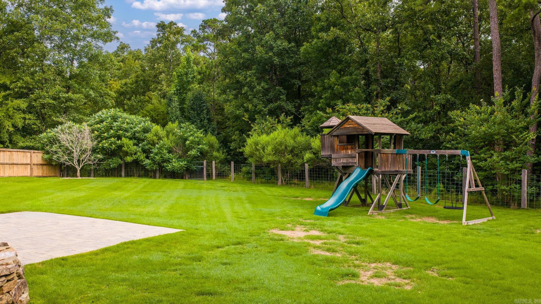 22 Tournay Circle Property Photo 17