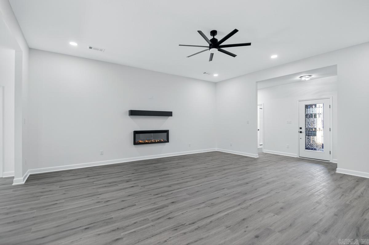 1112 Duke Drive Property Photo 14