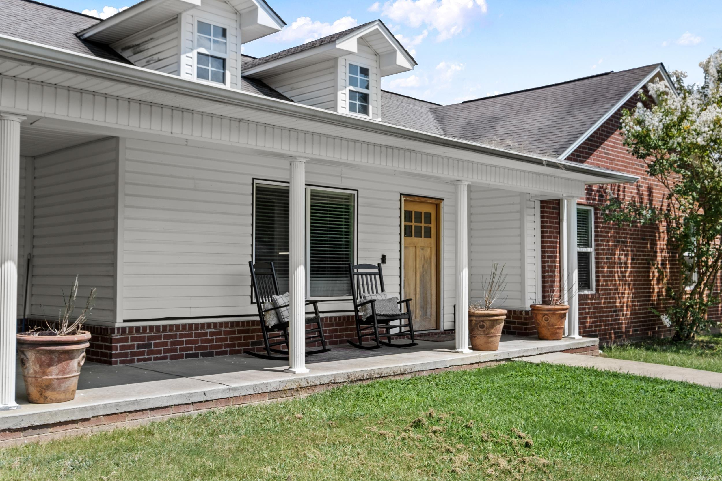 50 Waterloo Loop Property Photo 2