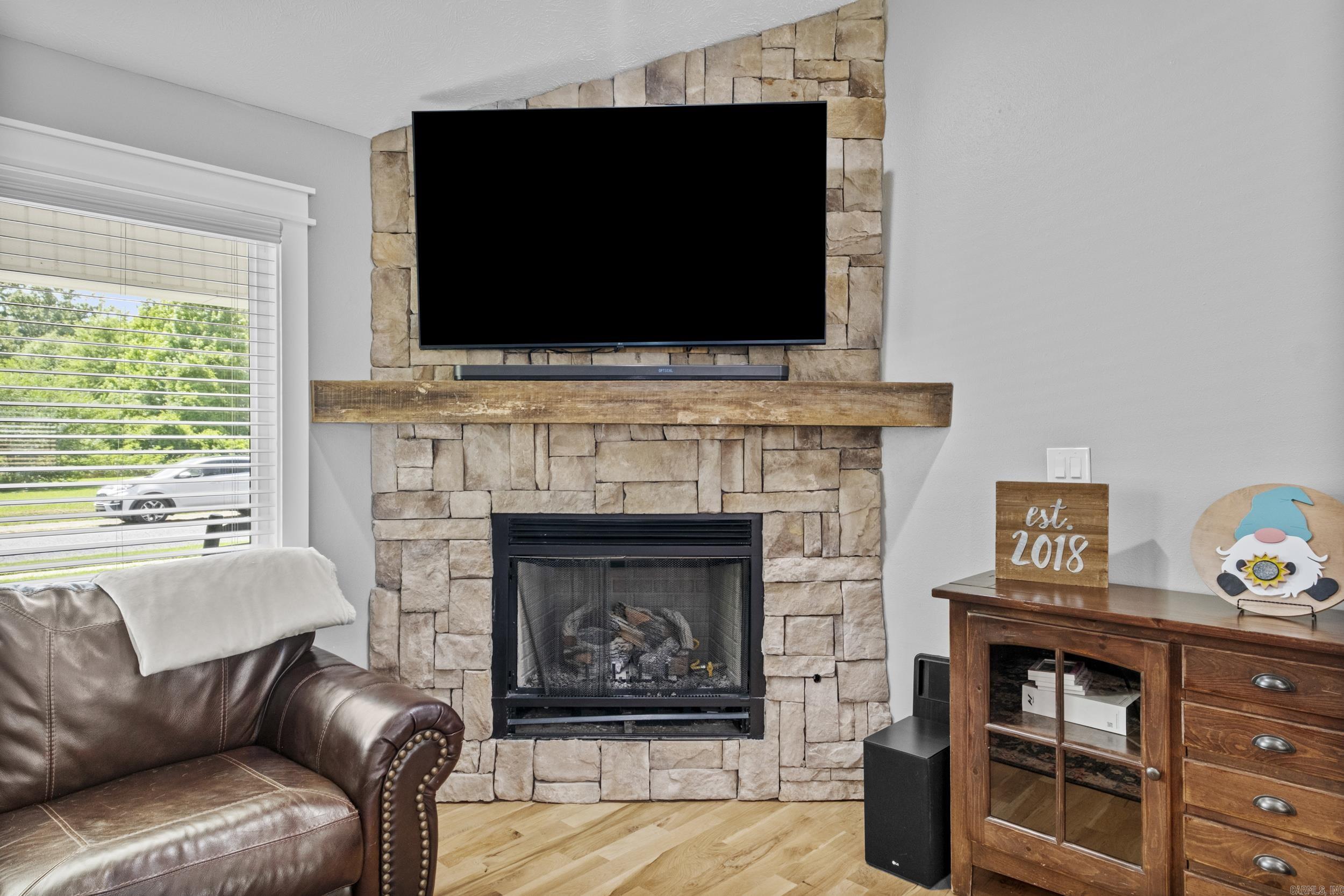 50 Waterloo Loop Property Photo 7