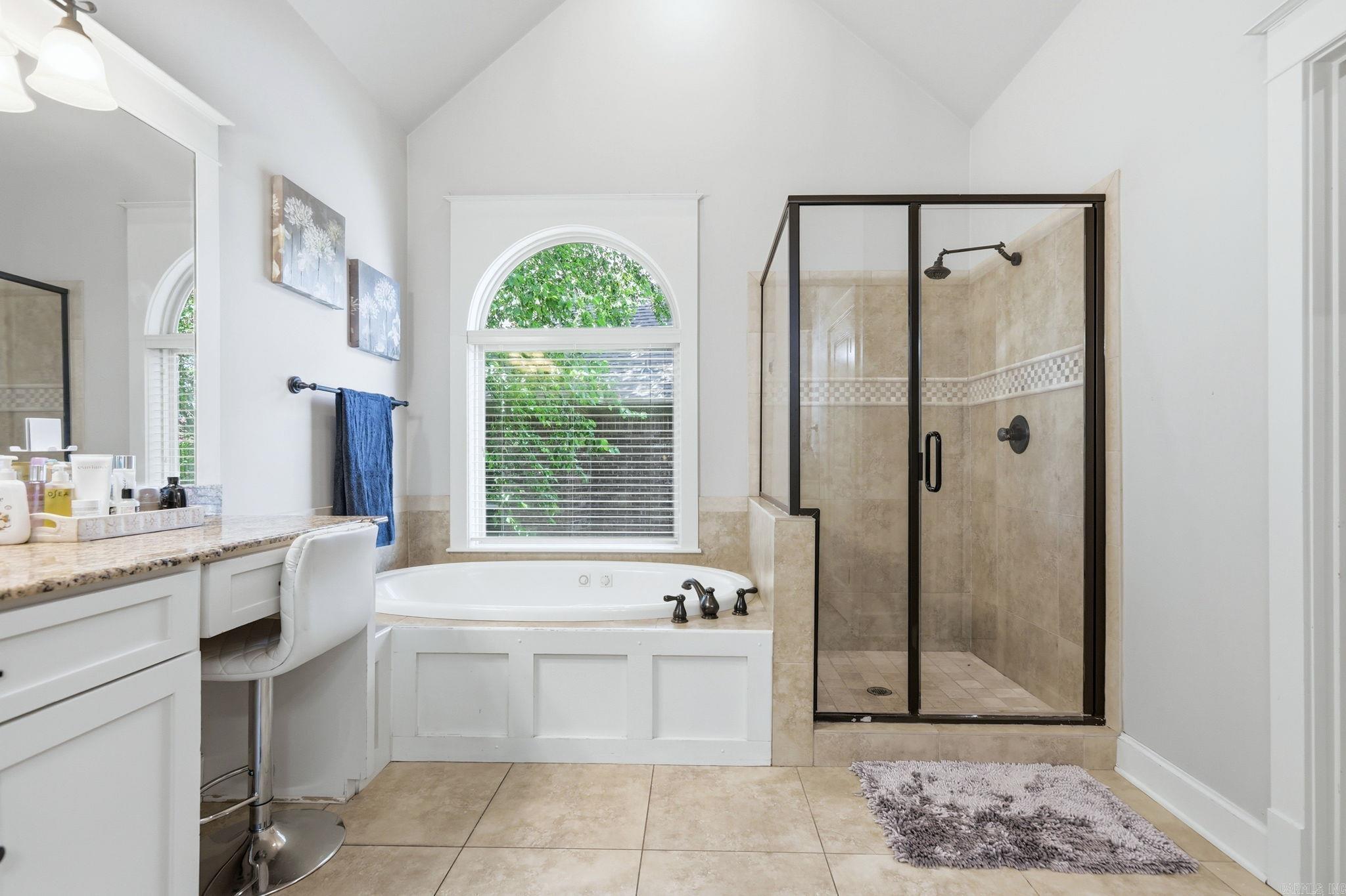10 Epernay Circle Property Photo 18