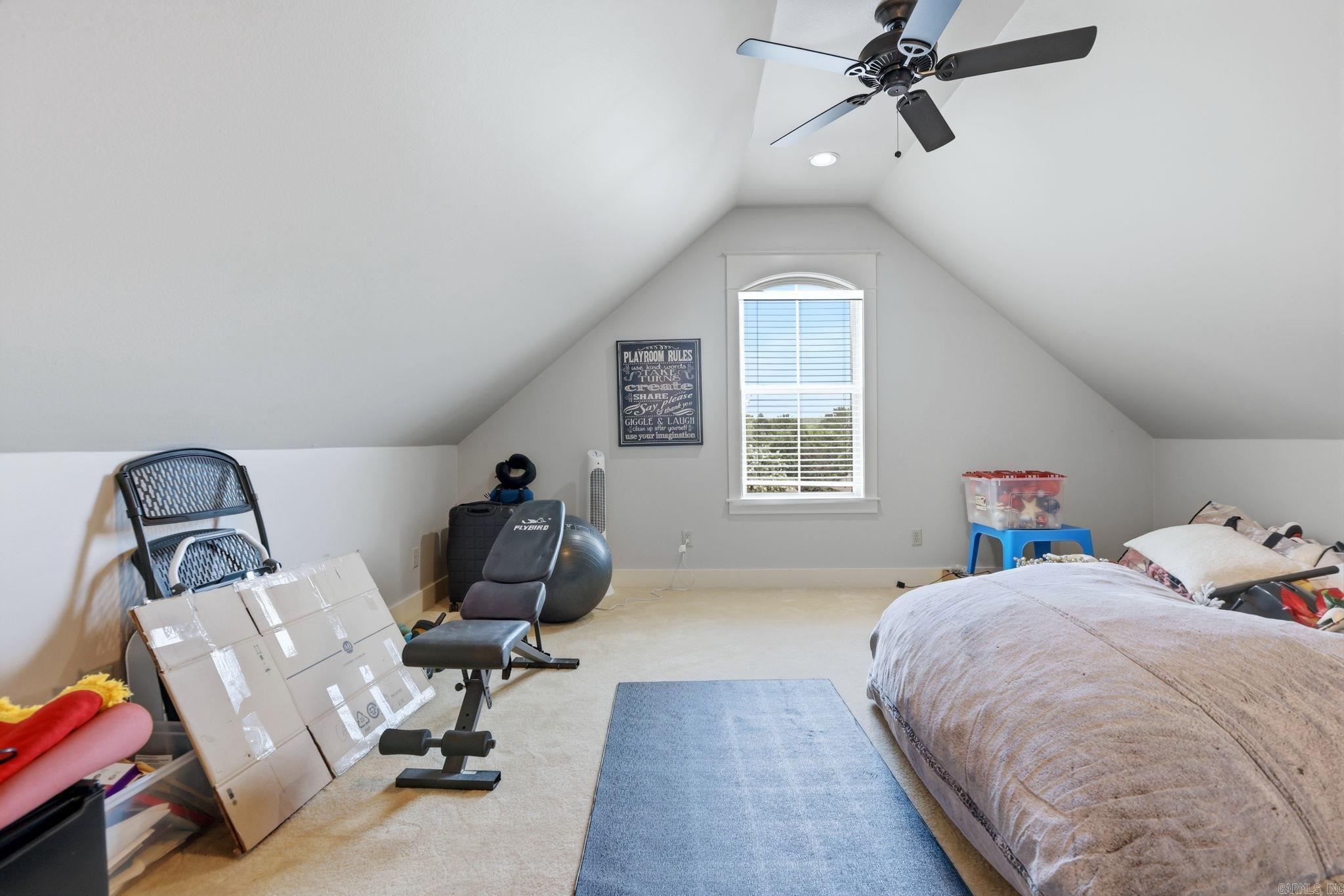 10 Epernay Circle Property Photo 28