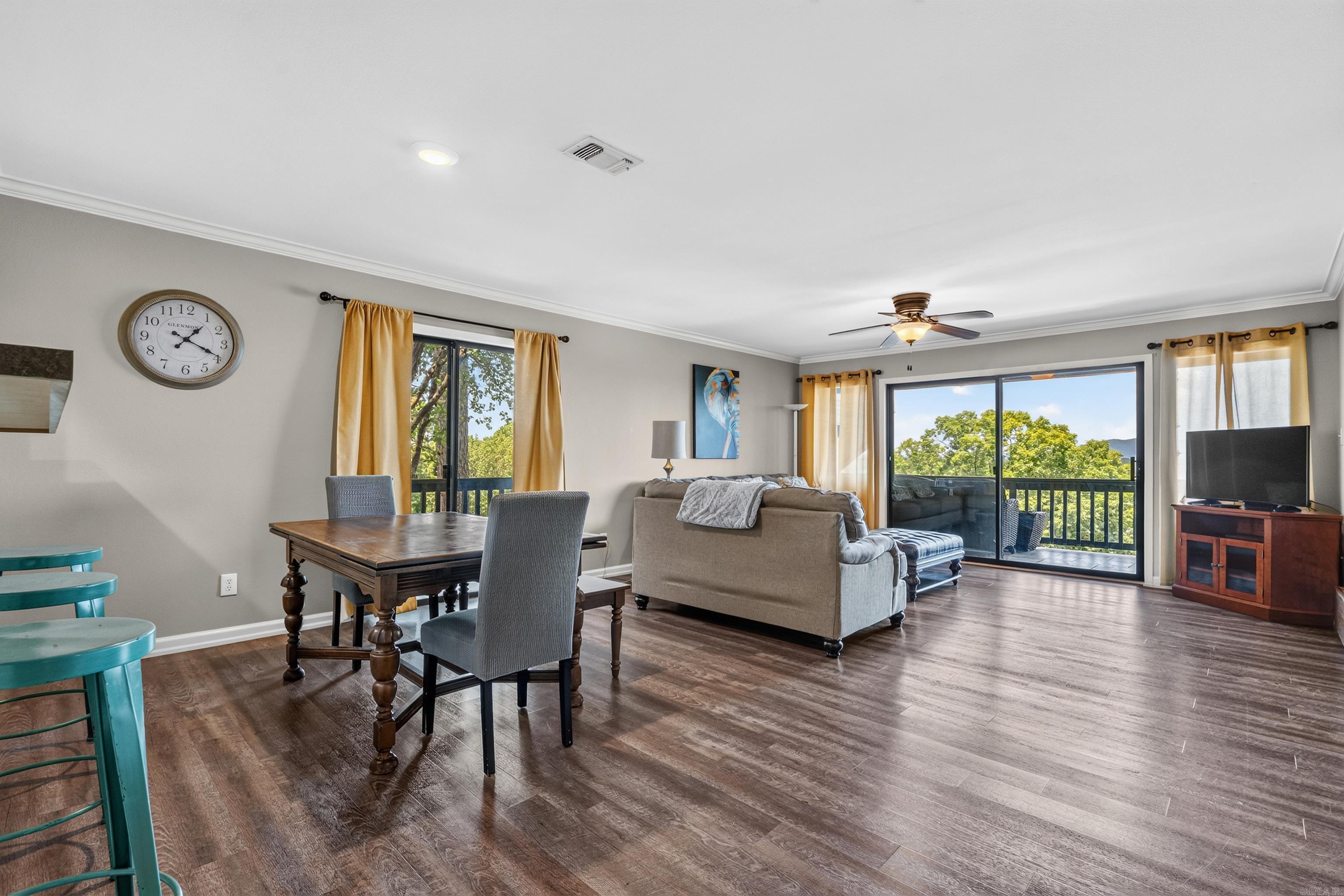 200 Hamilton Oaks G1 Property Photo 14