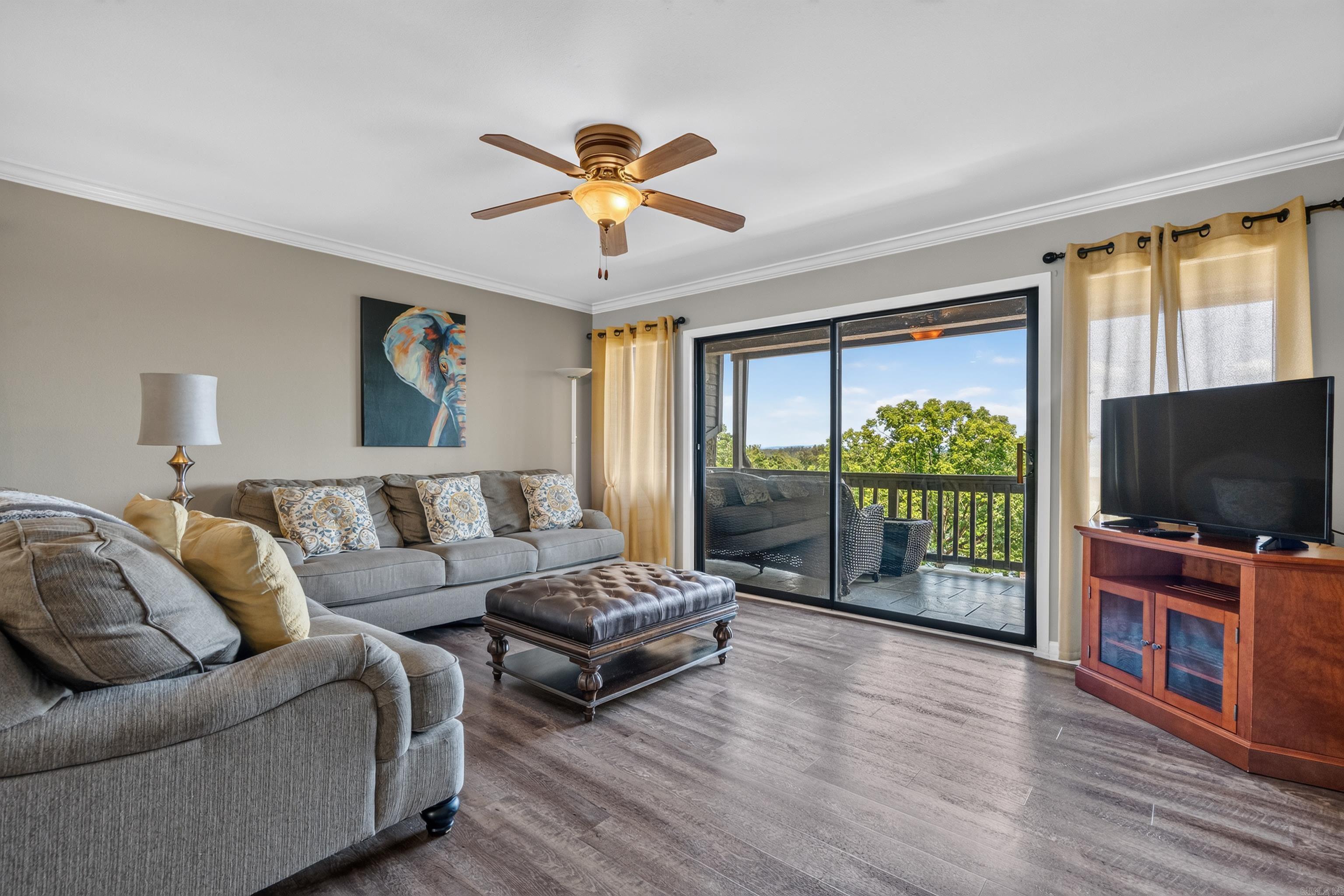 200 Hamilton Oaks G1 Property Photo 19