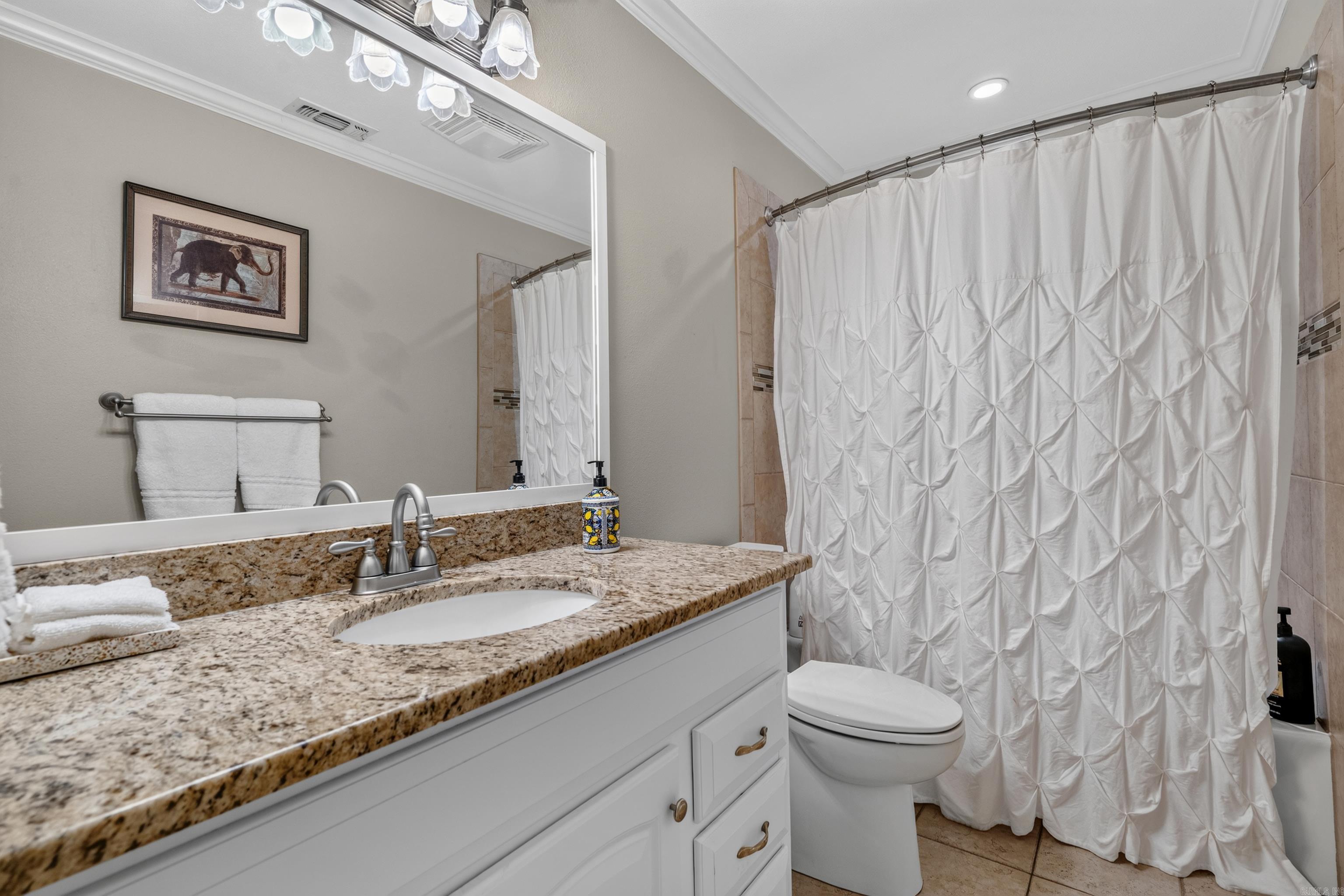 200 Hamilton Oaks G1 Property Photo 25
