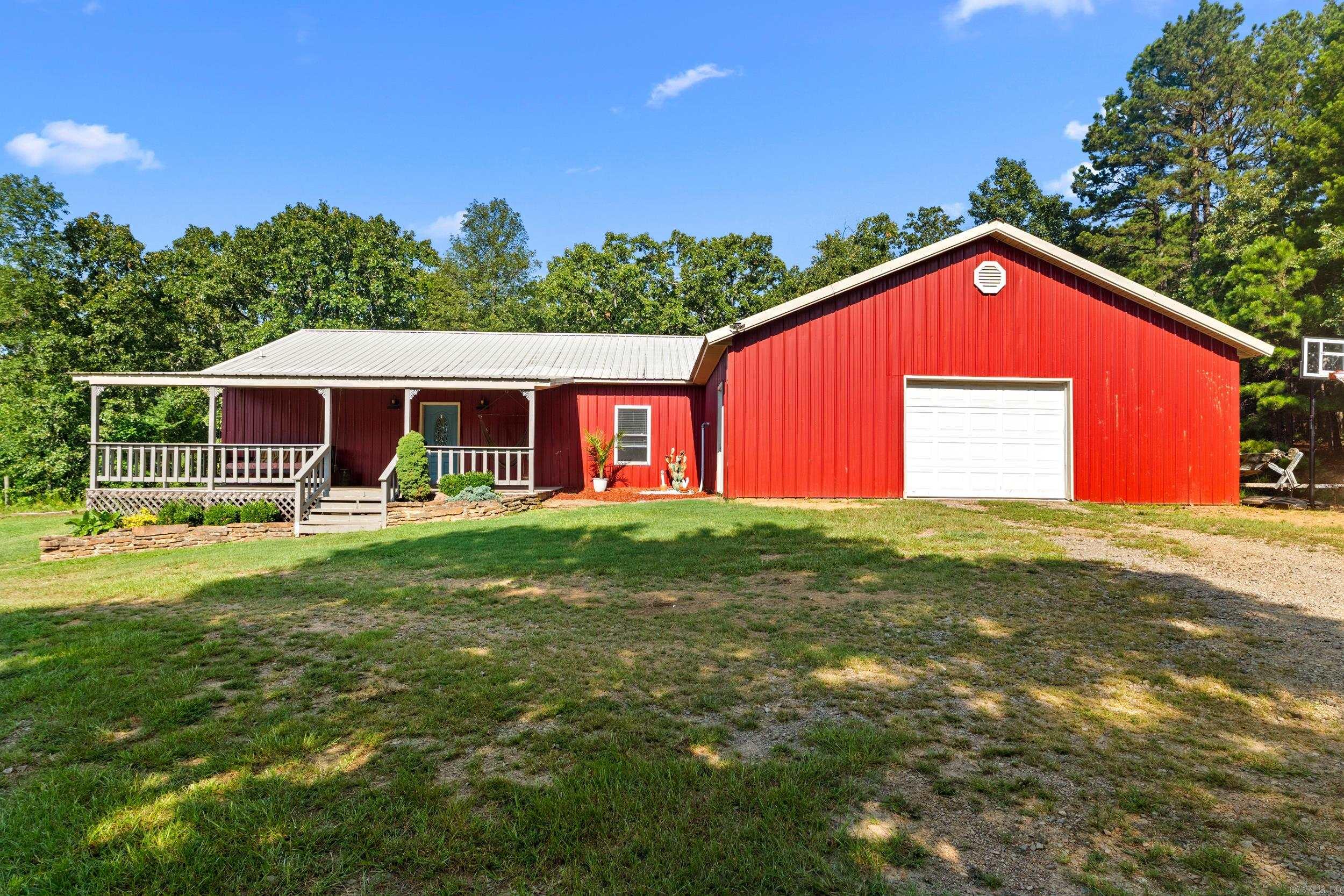771 Sunny Side Road Property Photo 1