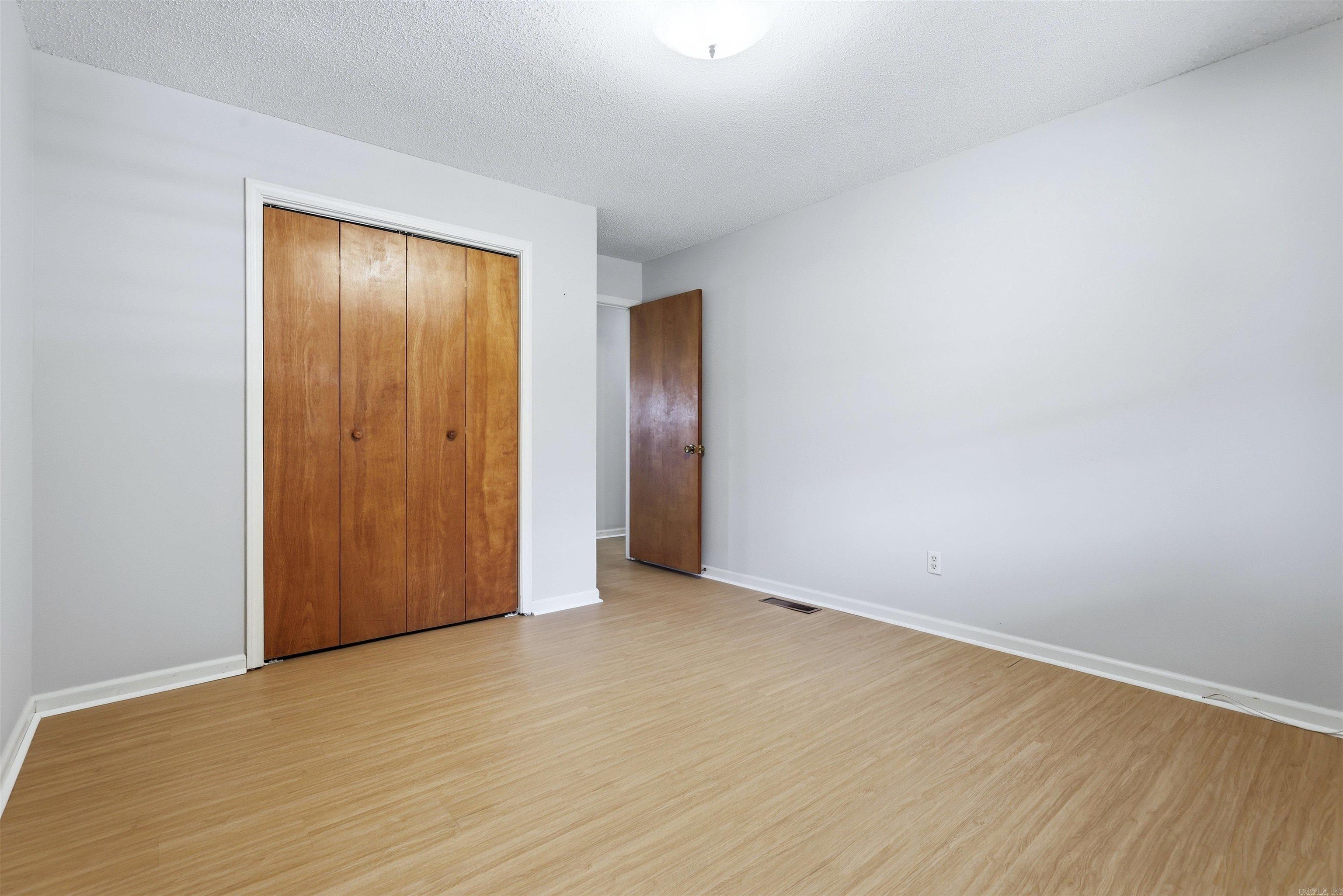 5115 N Locust Street Property Photo 22