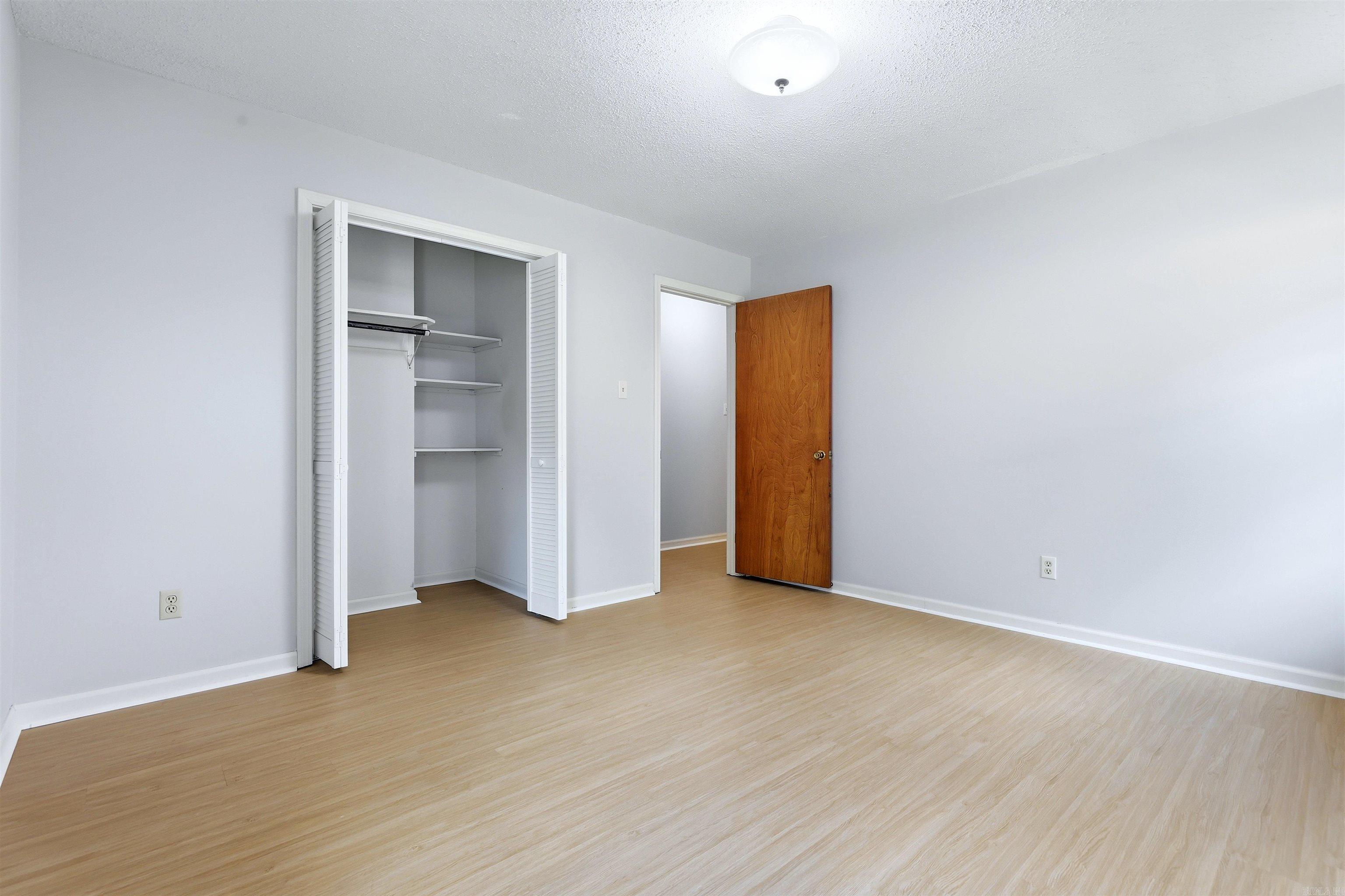 5115 N Locust Street Property Photo 25