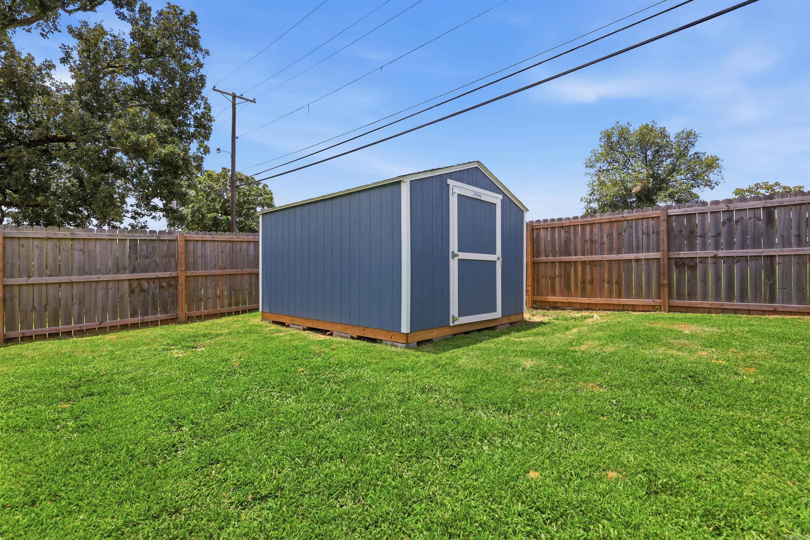 5115 N Locust Street Property Photo 34