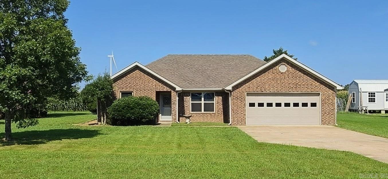 2570 Highway 284 Property Photo 2