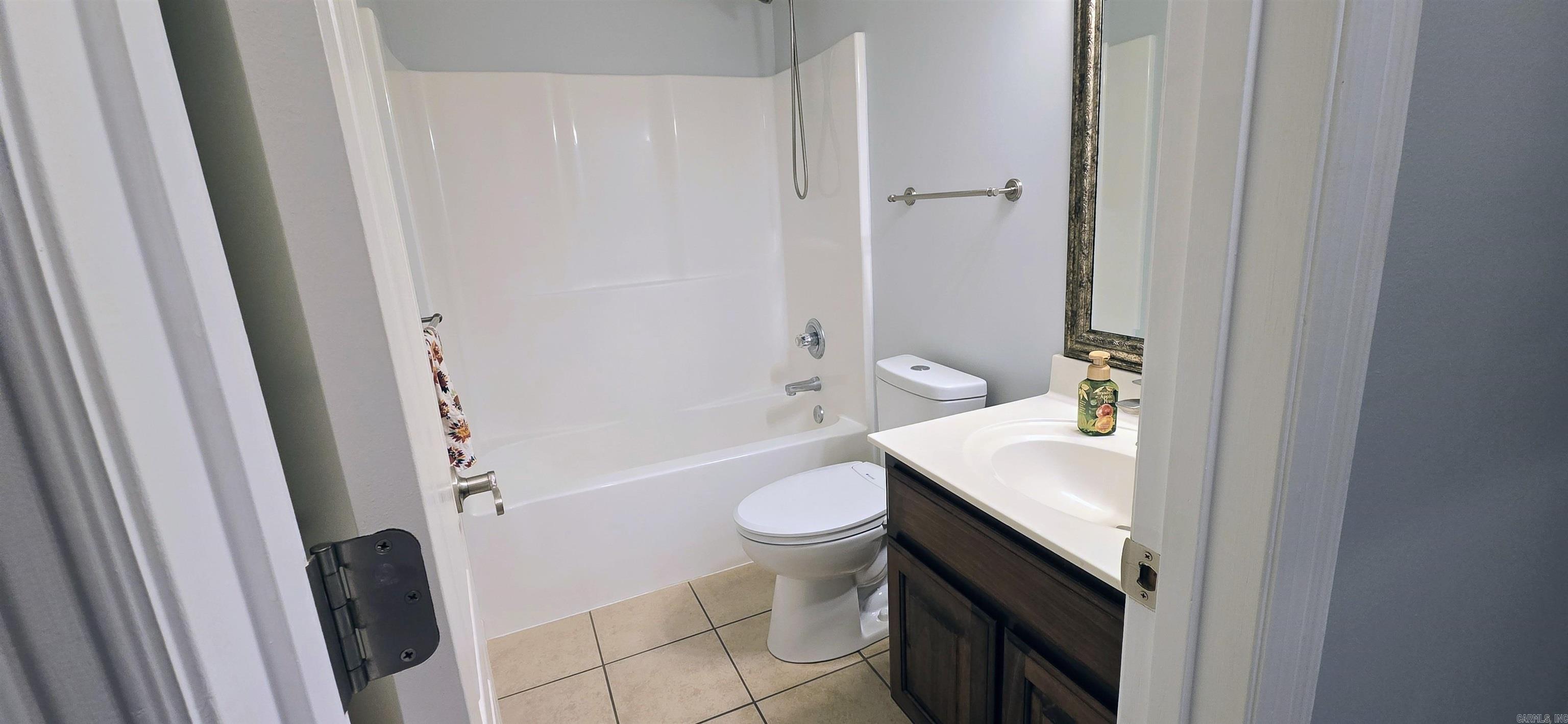 2570 Highway 284 Property Photo 8