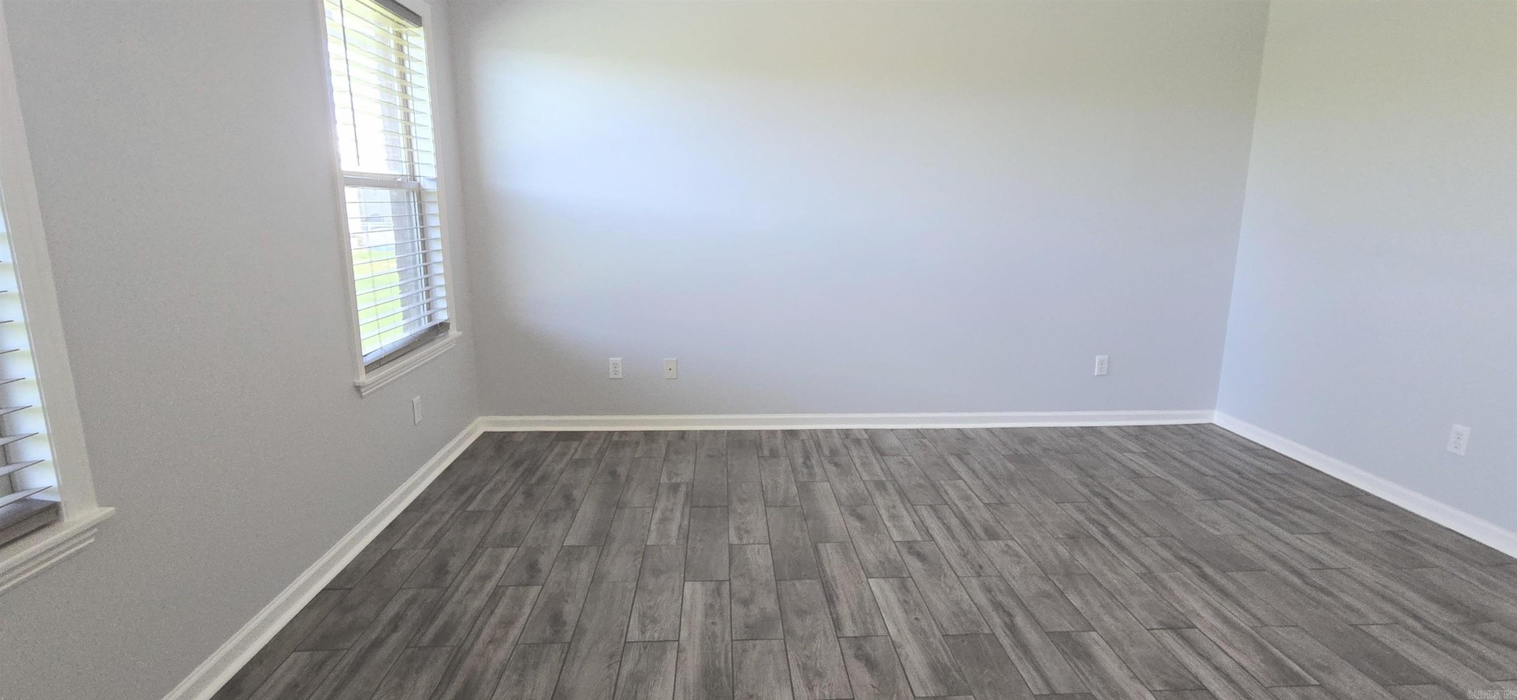 2570 Highway 284 Property Photo 10