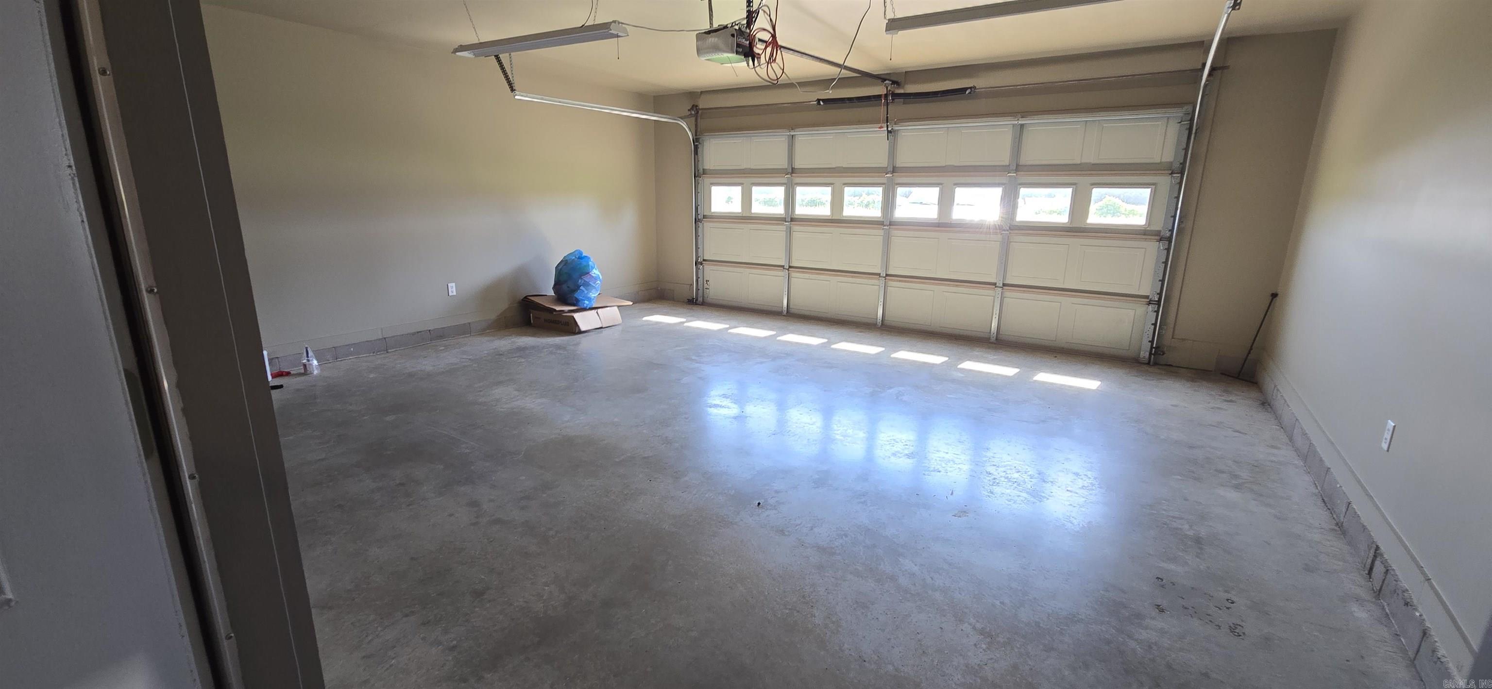 2570 Highway 284 Property Photo 15
