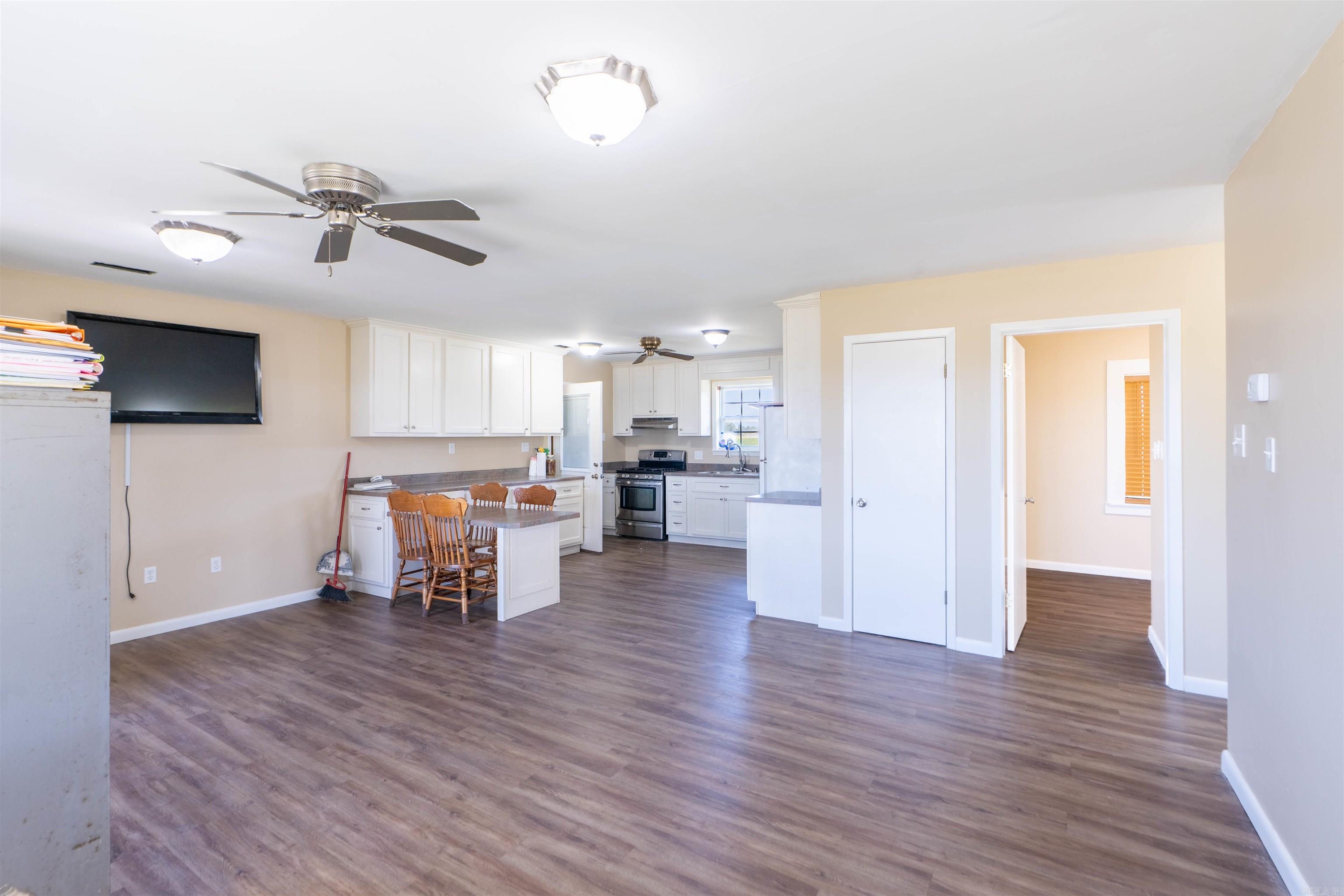 13339 Highway 121 Property Photo 9