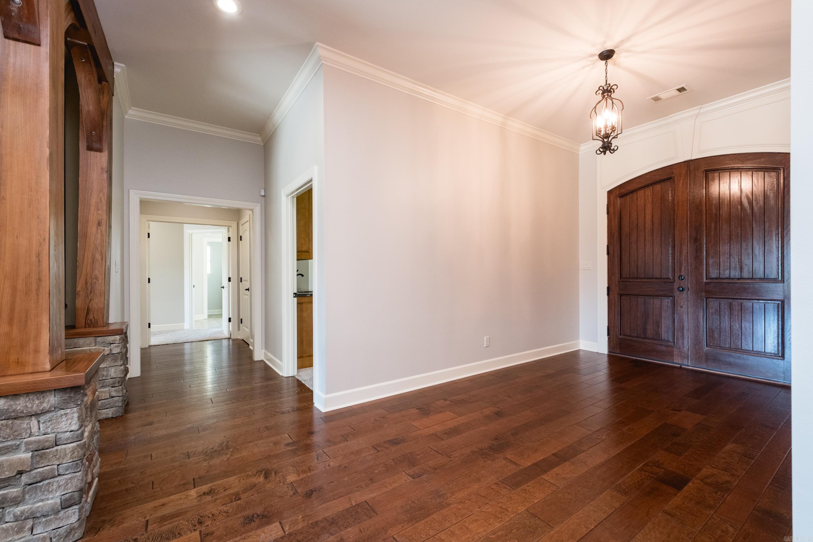 10225 Barrett Road Property Photo 6