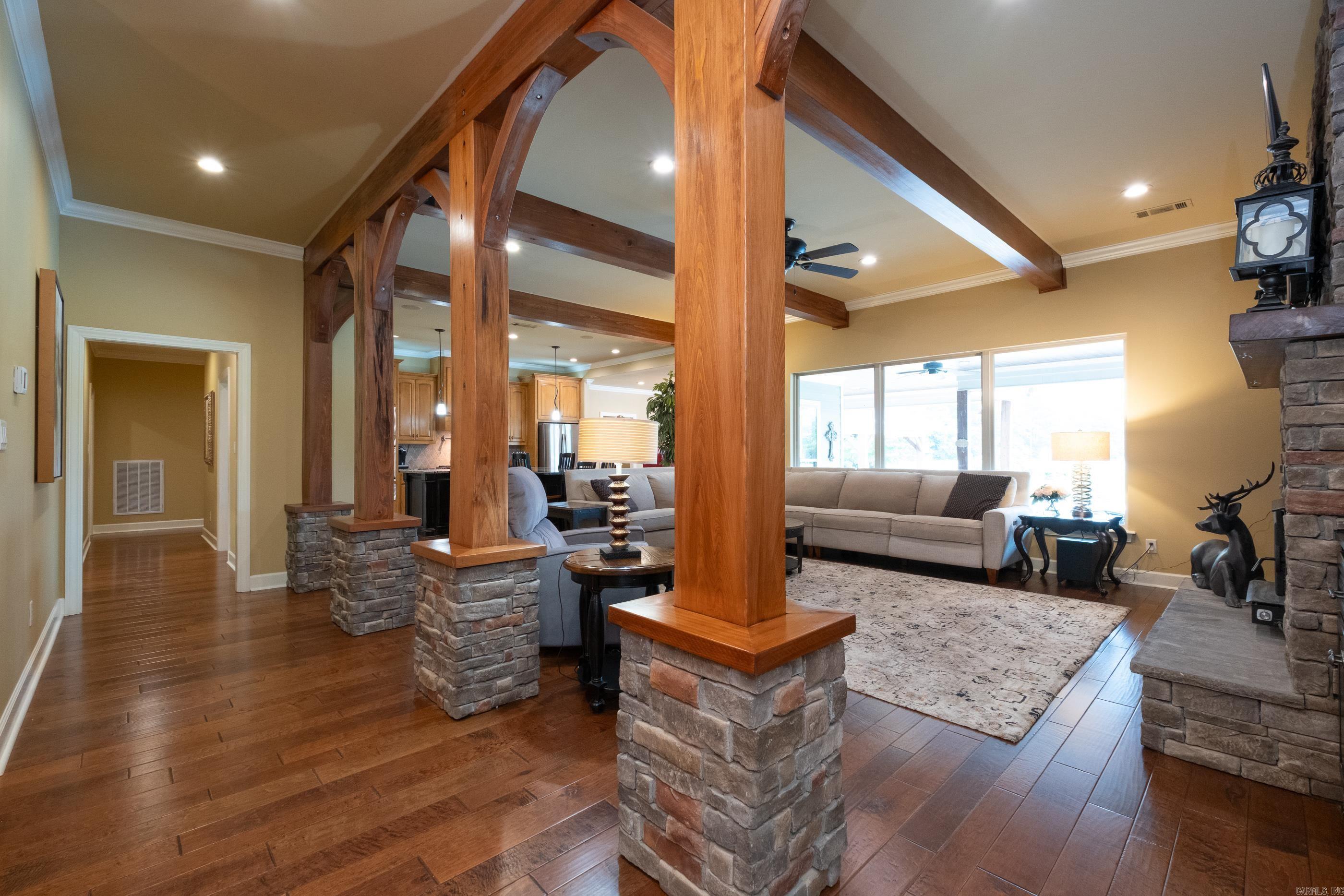 10225 Barrett Road Property Photo 7