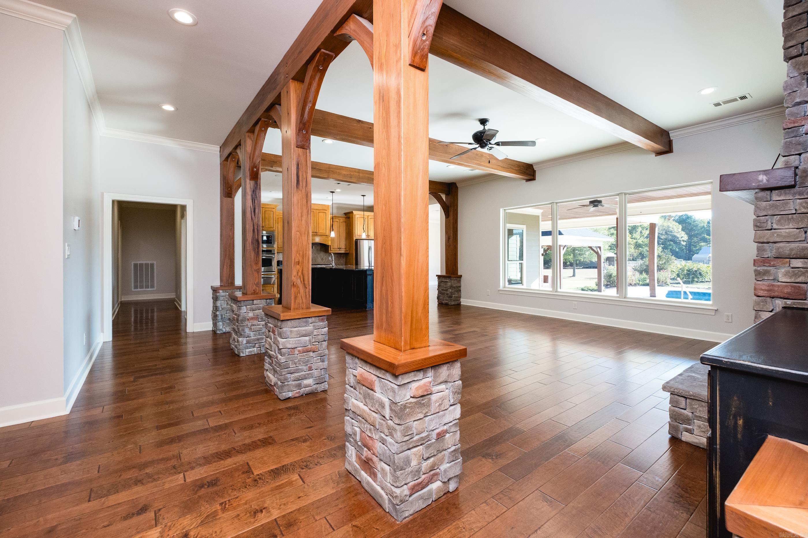 10225 Barrett Road Property Photo 7