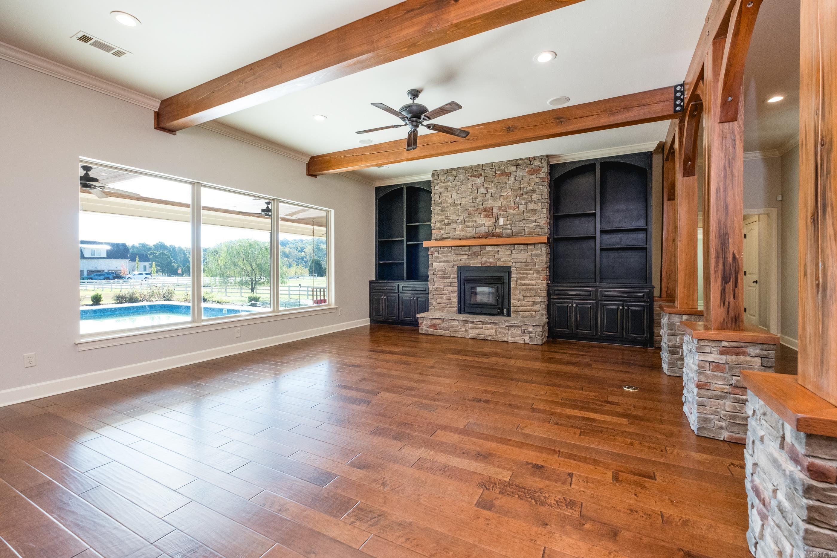 10225 Barrett Road Property Photo 8
