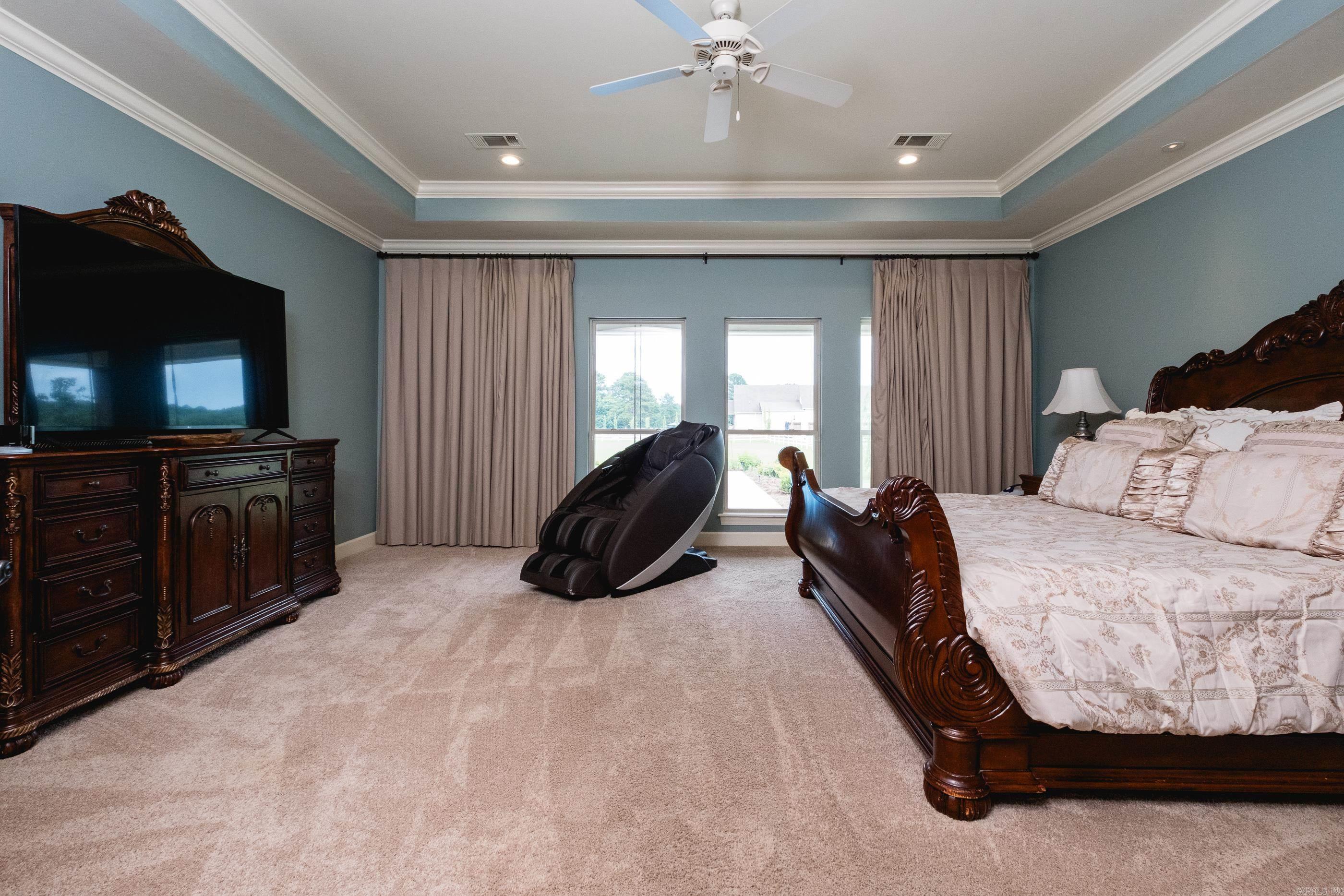 10225 Barrett Road Property Photo 24