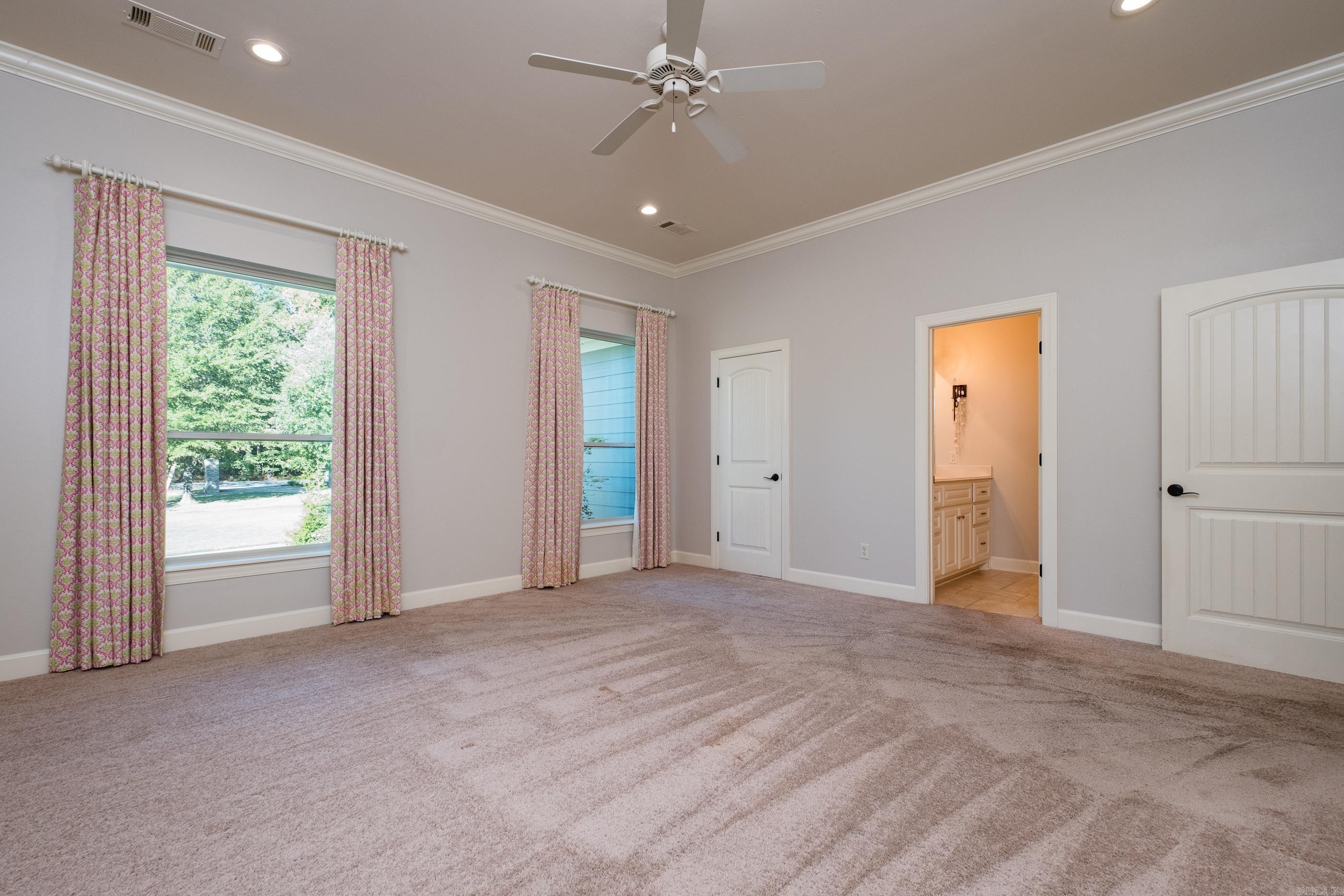 10225 Barrett Road Property Photo 28