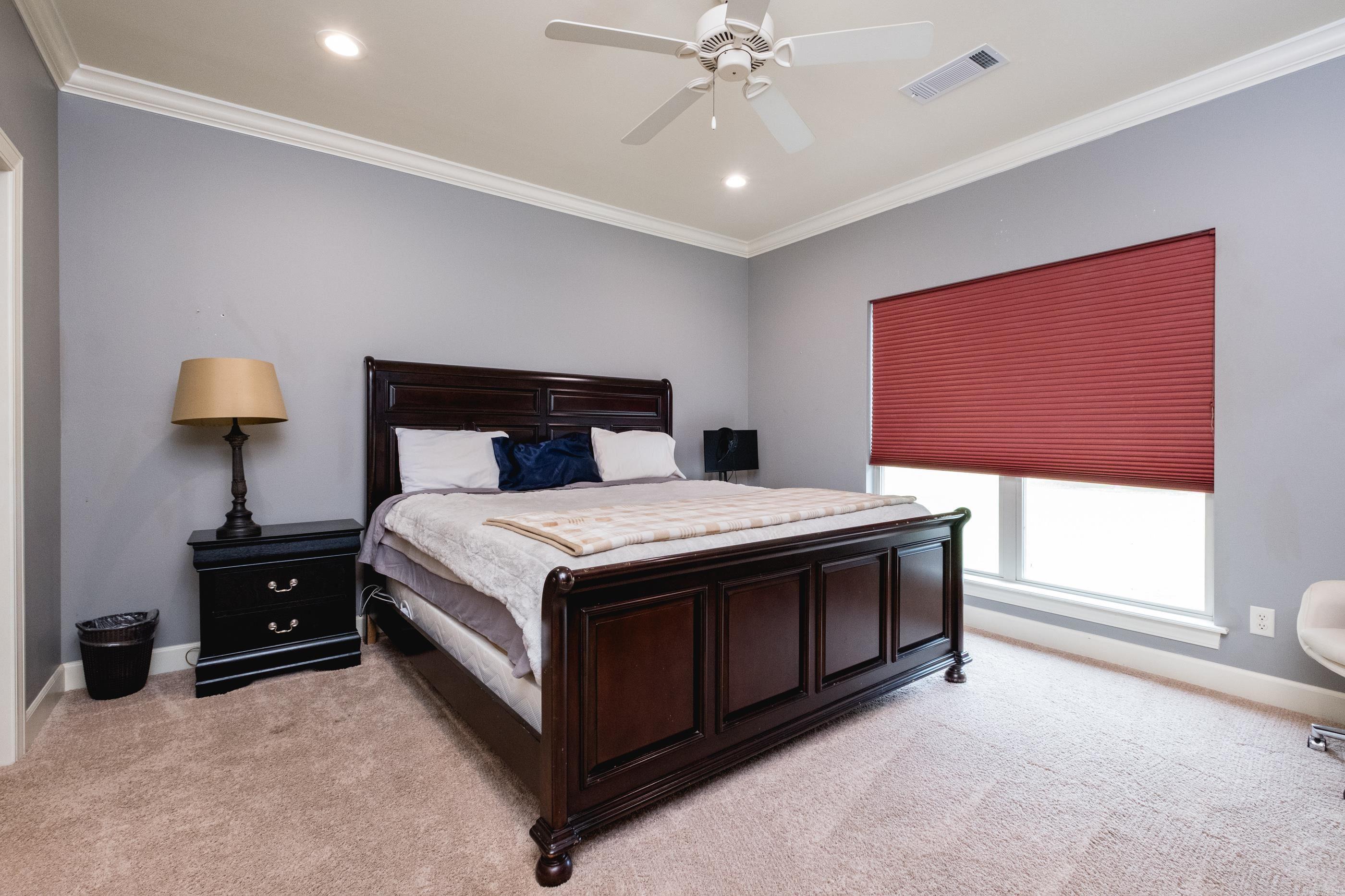 10225 Barrett Road Property Photo 33